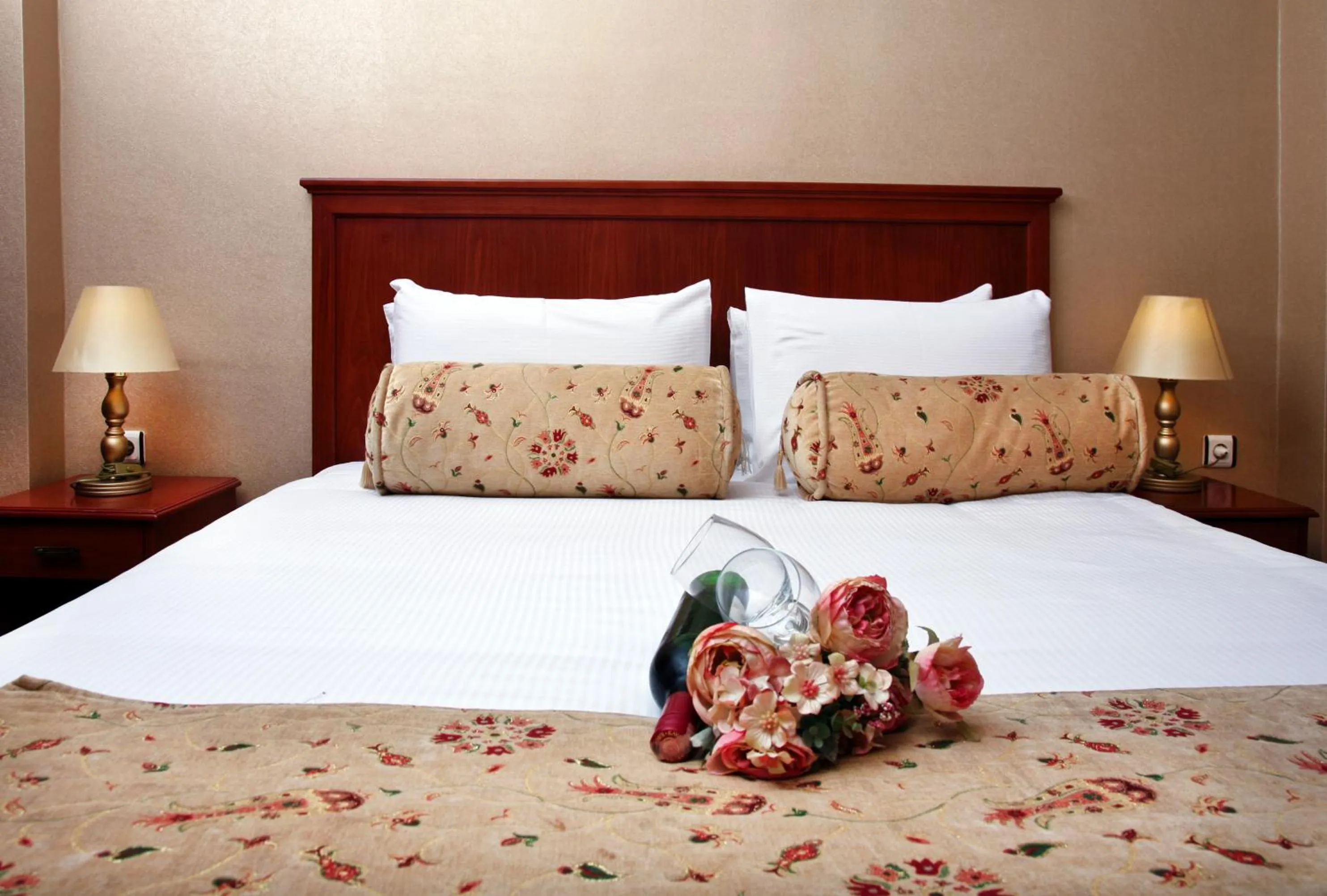 Bedroom, Bed in Sultanahmet Suites