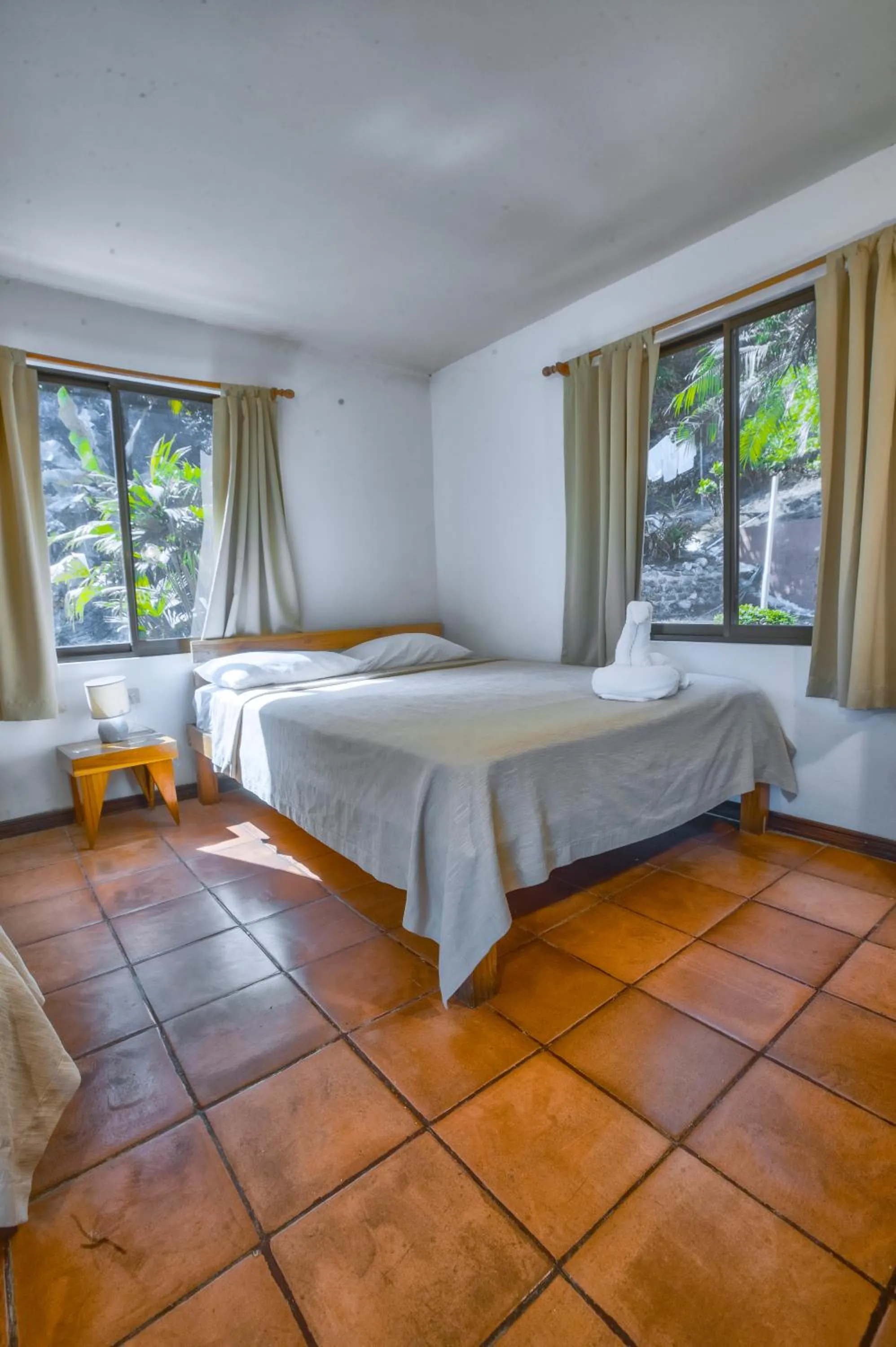 Bed in Hotel El Jardin