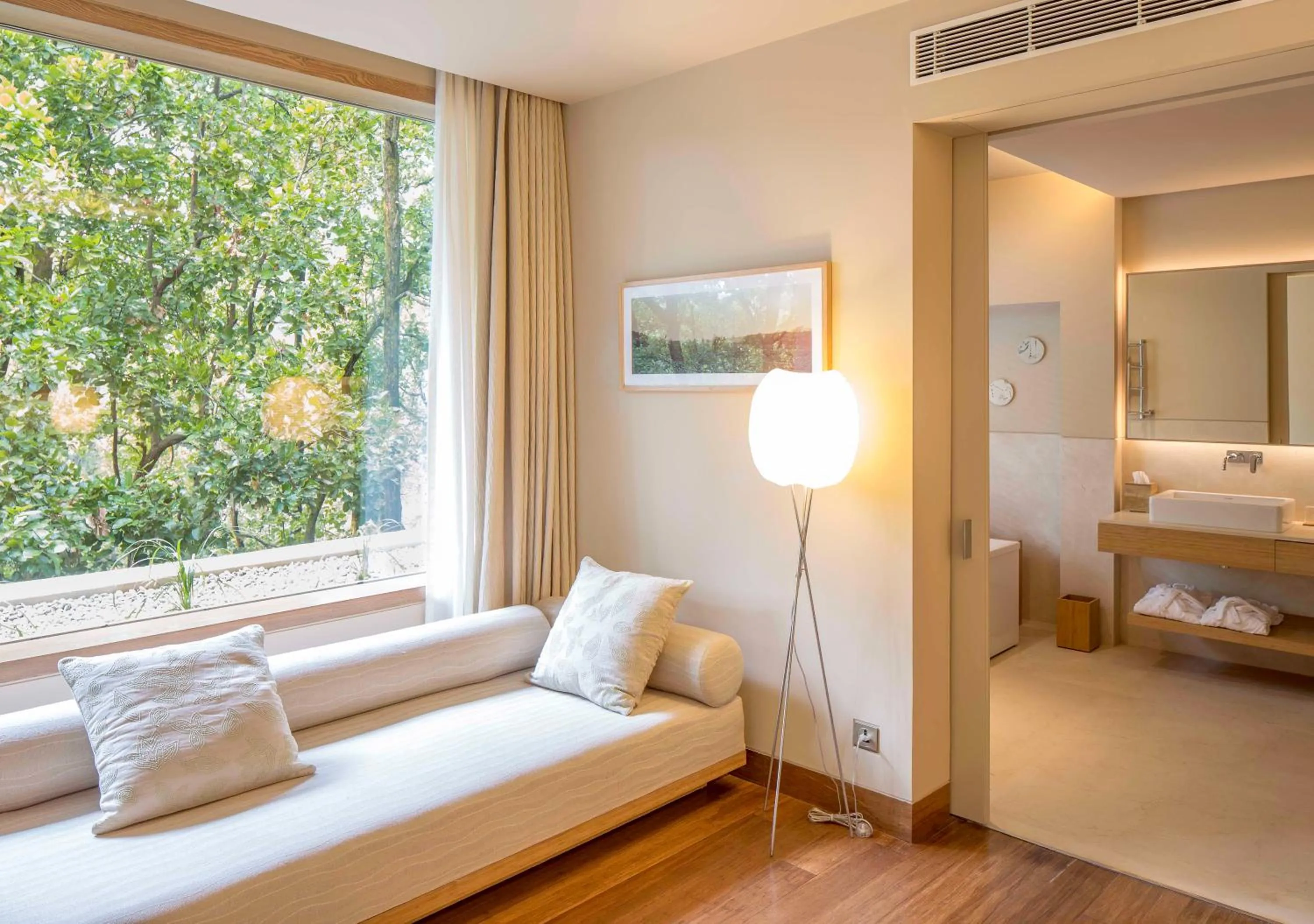 Living room, Bed in Six Senses Vana - A Wellness Retreat