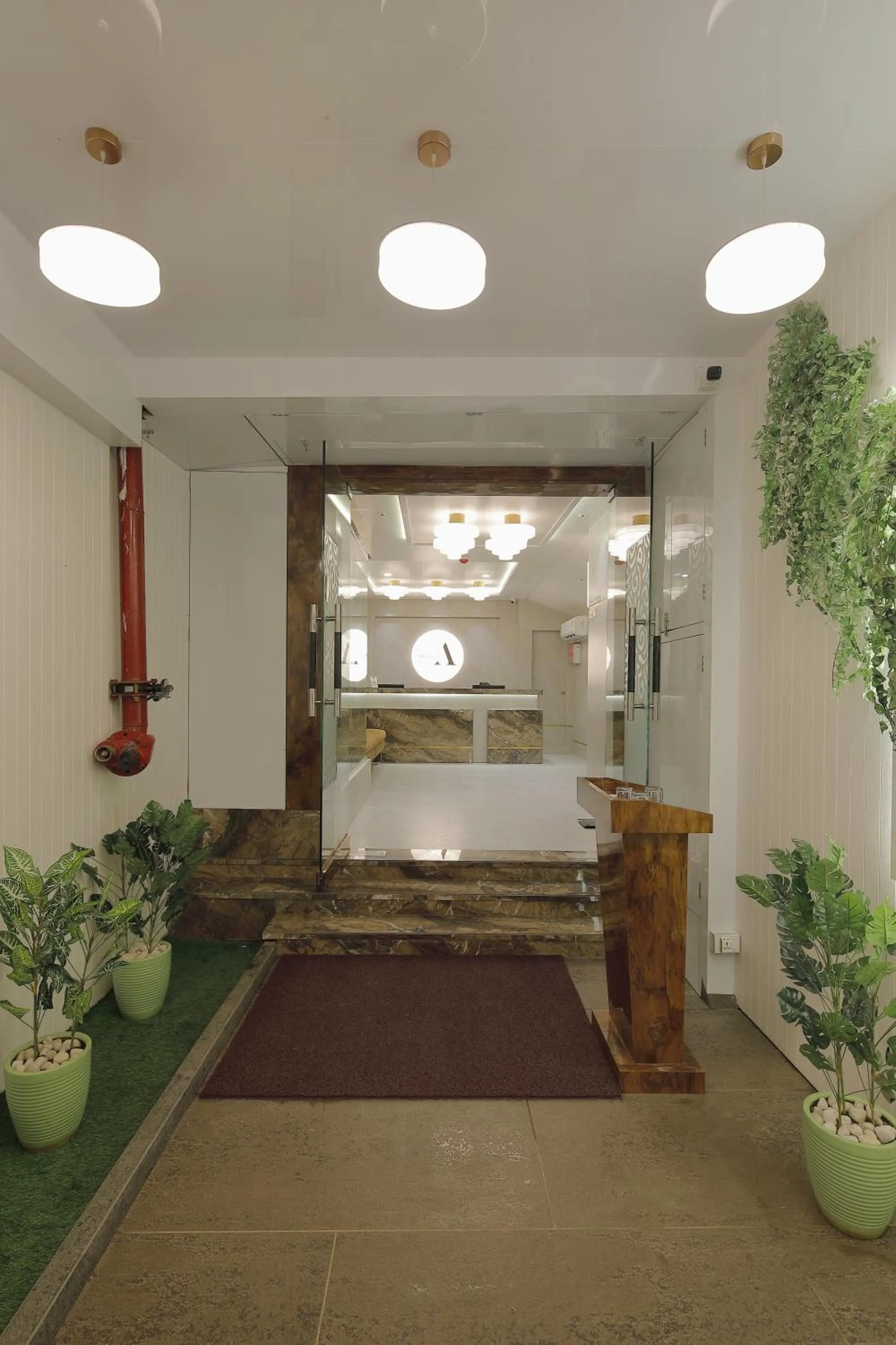 Facade/entrance in Hotel Ariana Residency