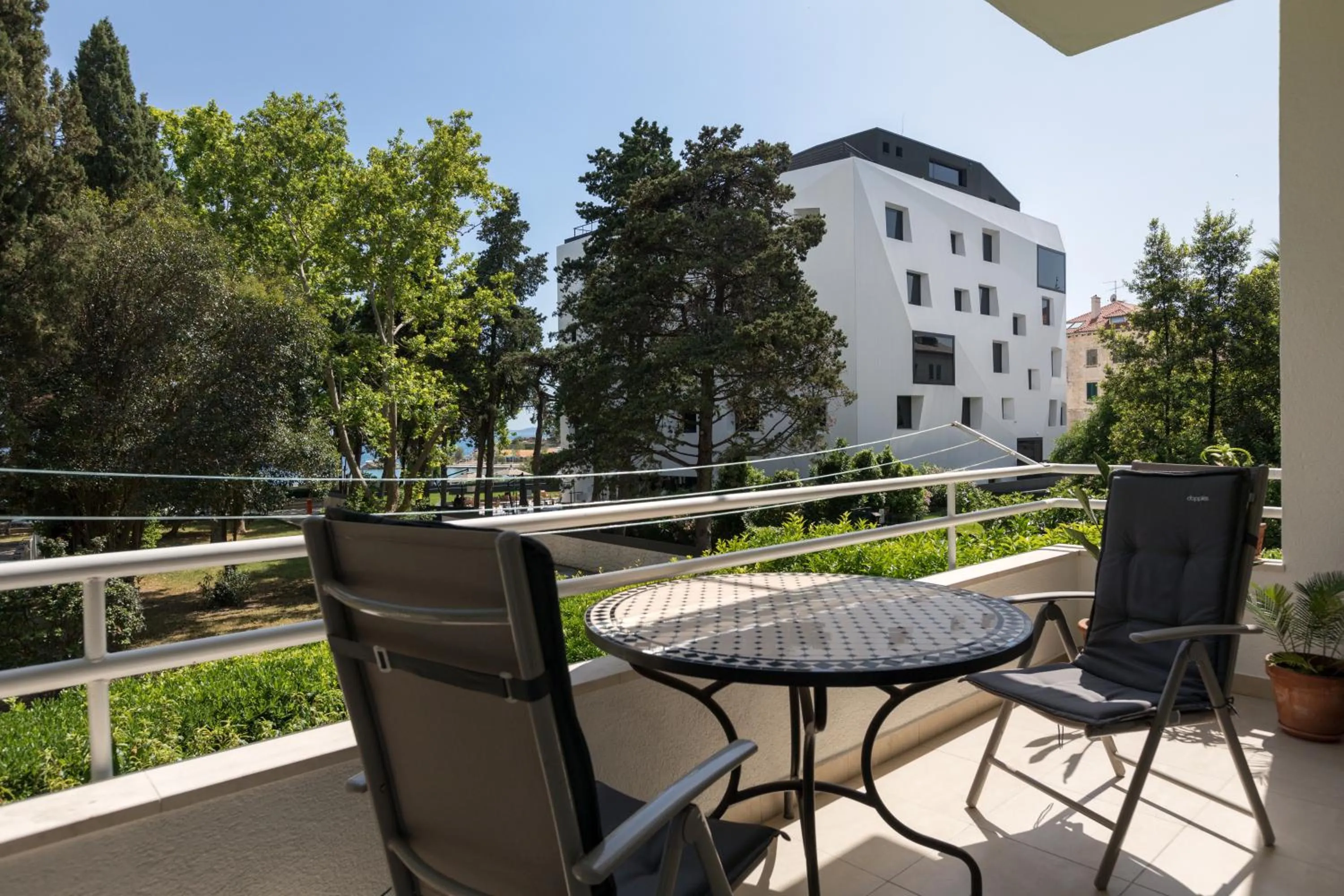 Sea view in Green Park Luxury Rooms