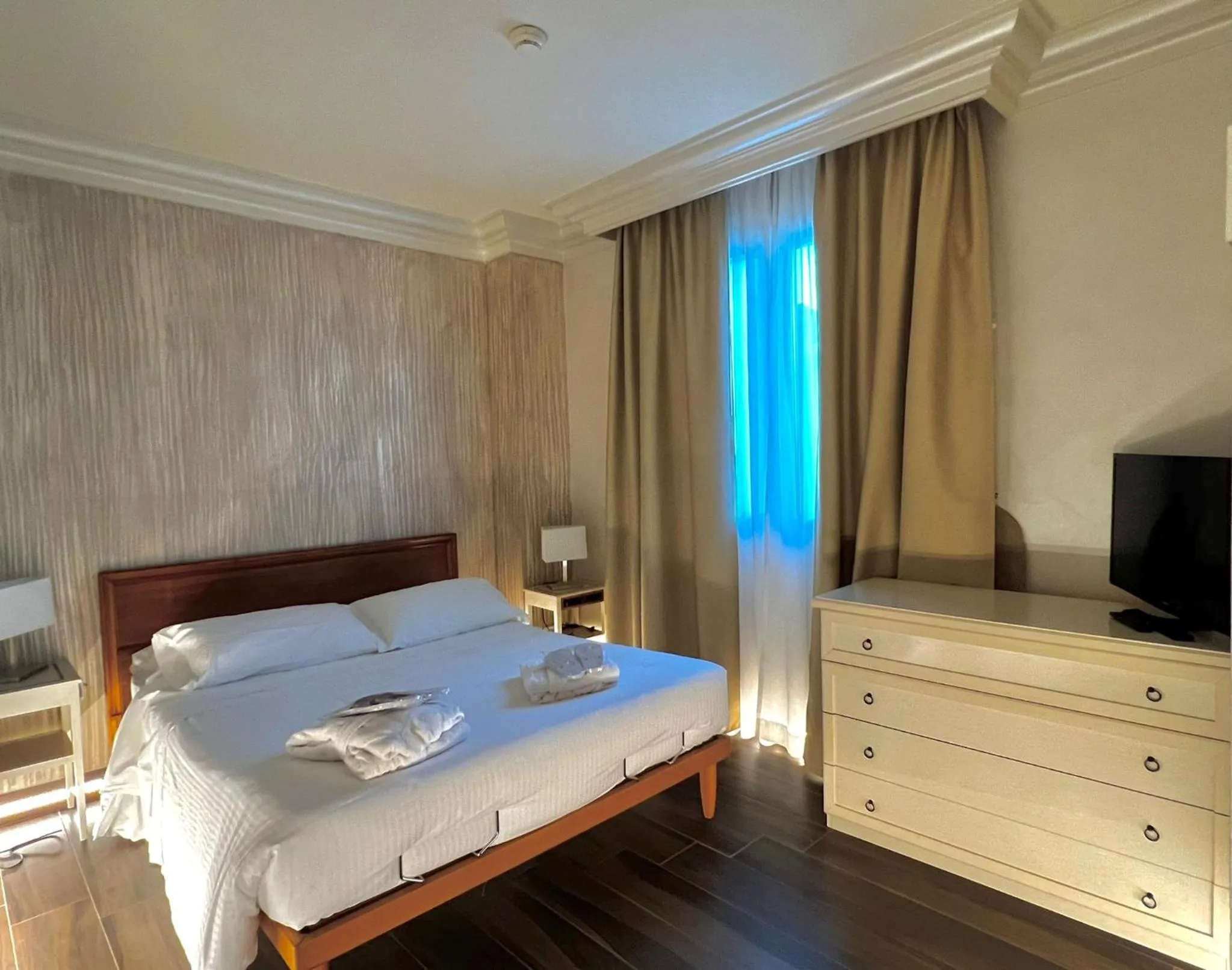 Photo of the whole room, Bed in Hotel Fiuggi Terme Resort & Spa
