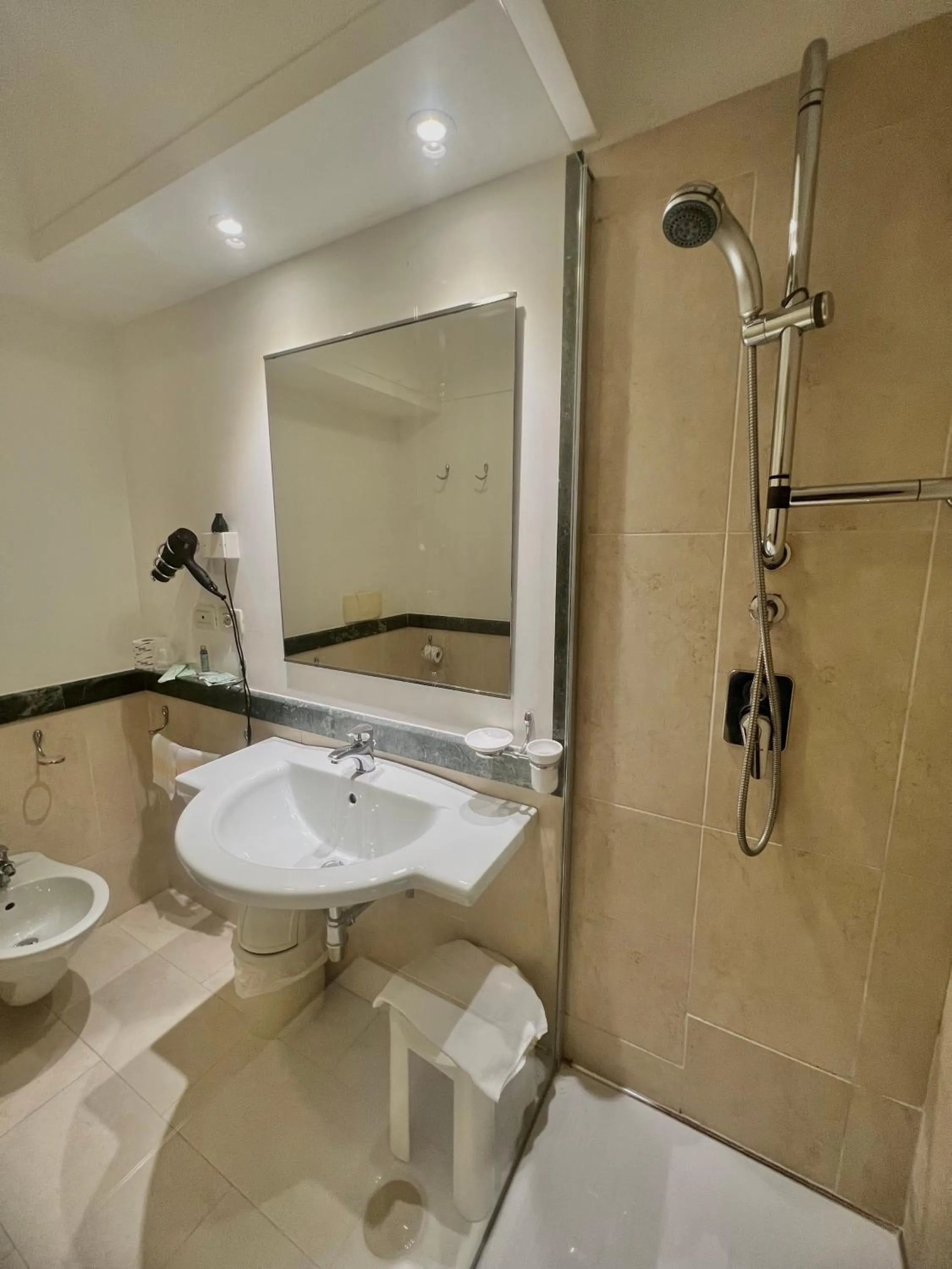 Bathroom in Hotel Fiuggi Terme Resort & Spa