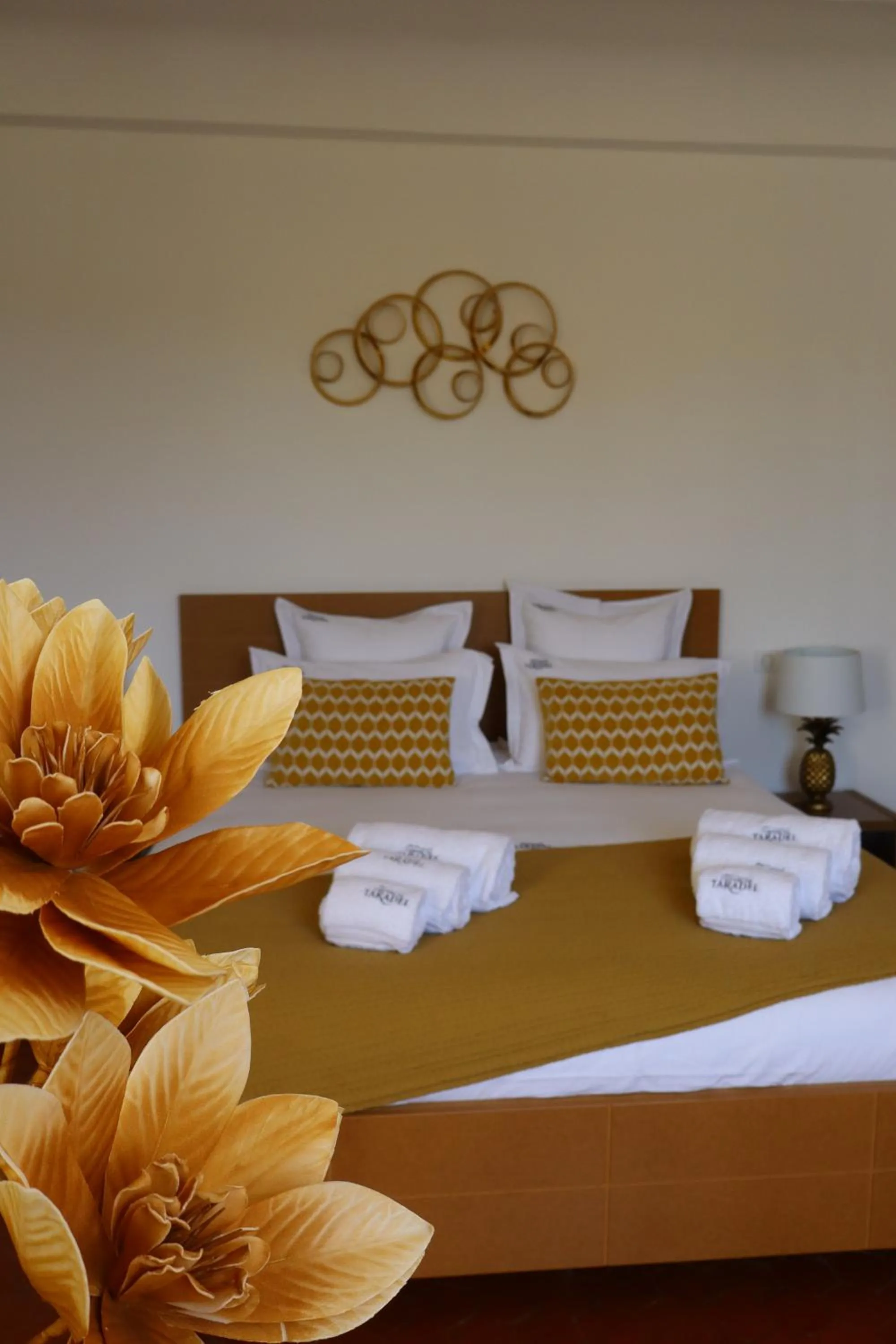 Bed in Château de Taradel