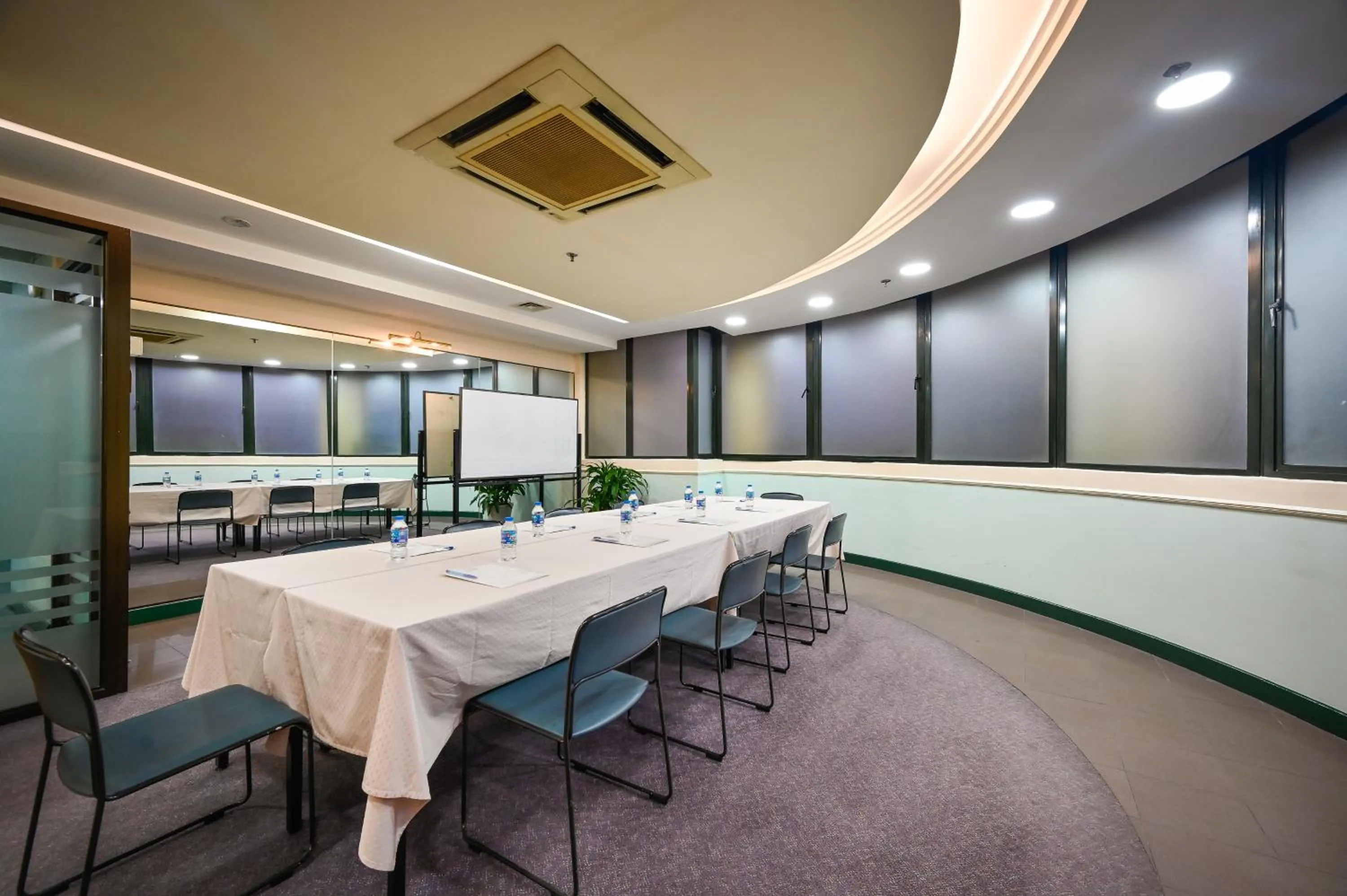 Meeting/conference room in Cityview Serviced Apartment & Hotel Ho Chi Minh City