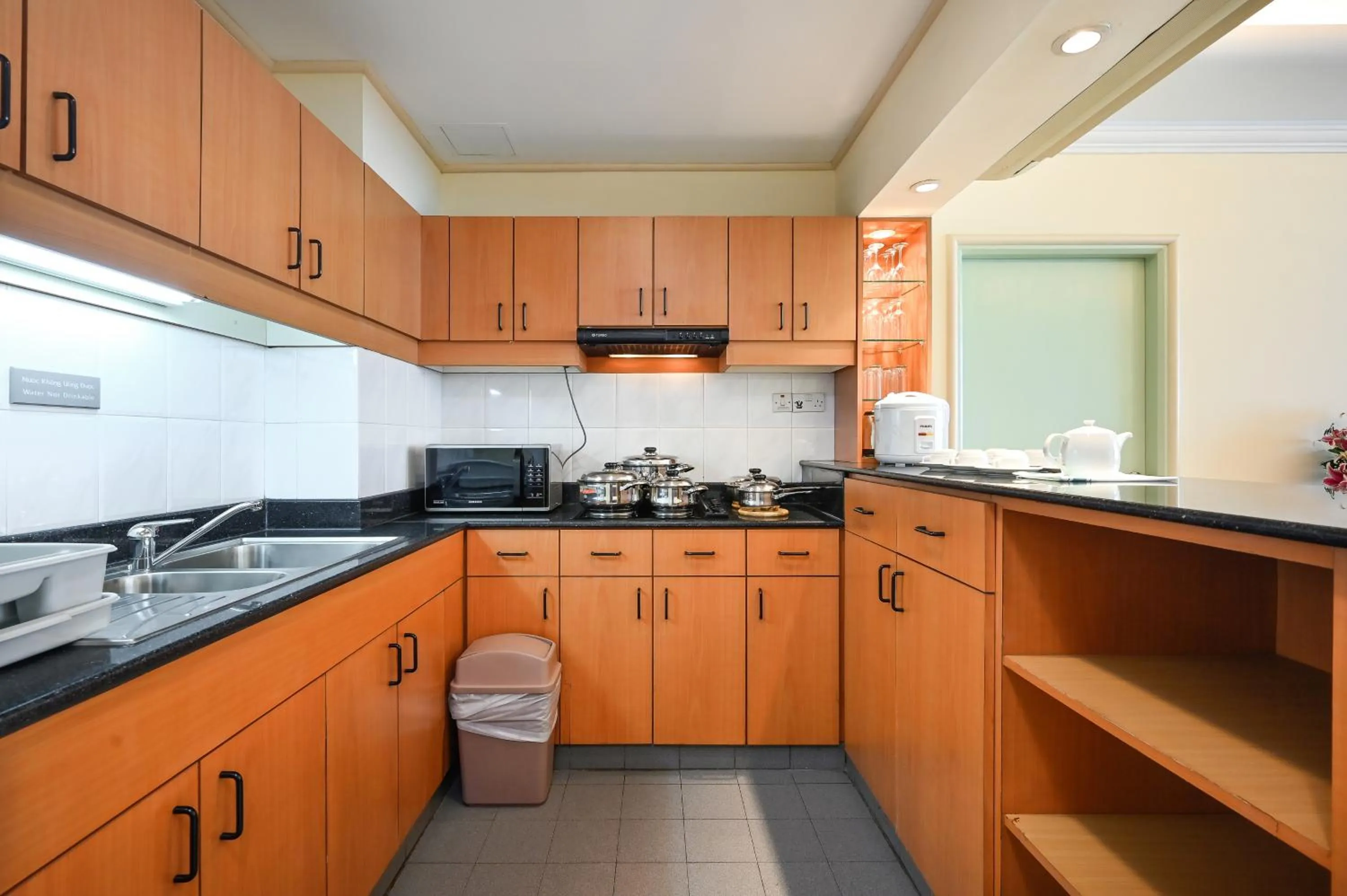stove in Cityview Serviced Apartment & Hotel Ho Chi Minh City