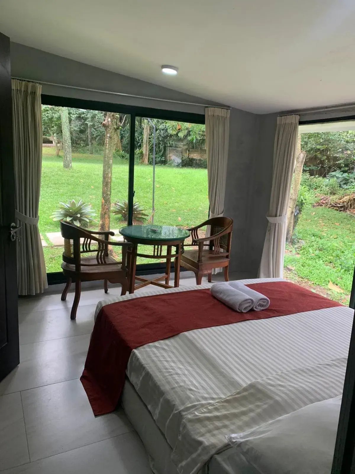 Sakala Family Balcony in The Village Resort Bogor Powered by Archipelago Sakala Family Balcony in The Village Resort Bogor Powered by Archipelago