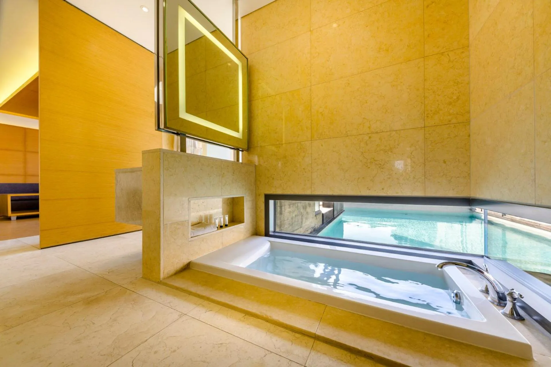 Bathroom, Bed in STANFORD Hotel & Resort Jeju