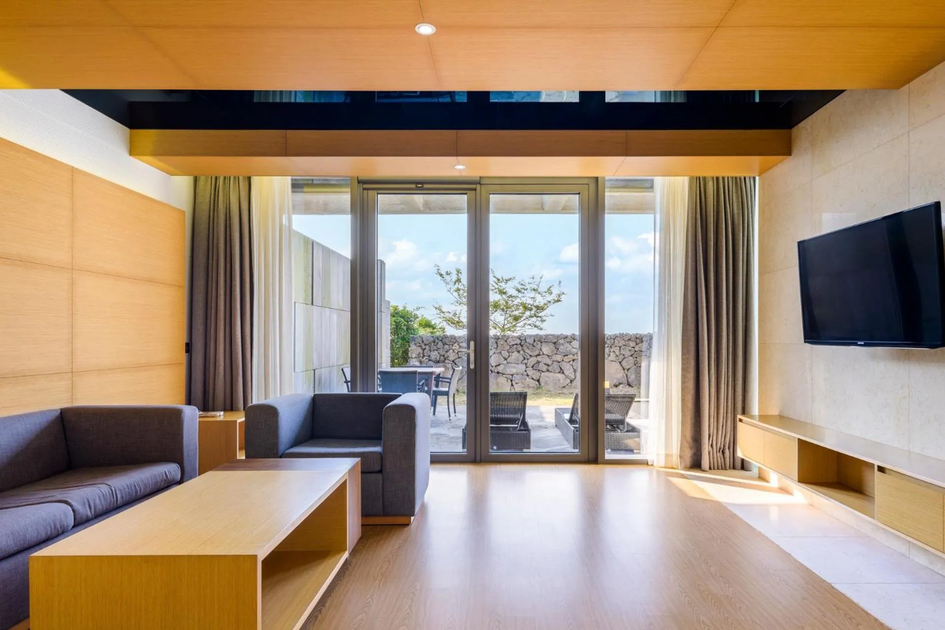 Living room in STANFORD Hotel & Resort Jeju