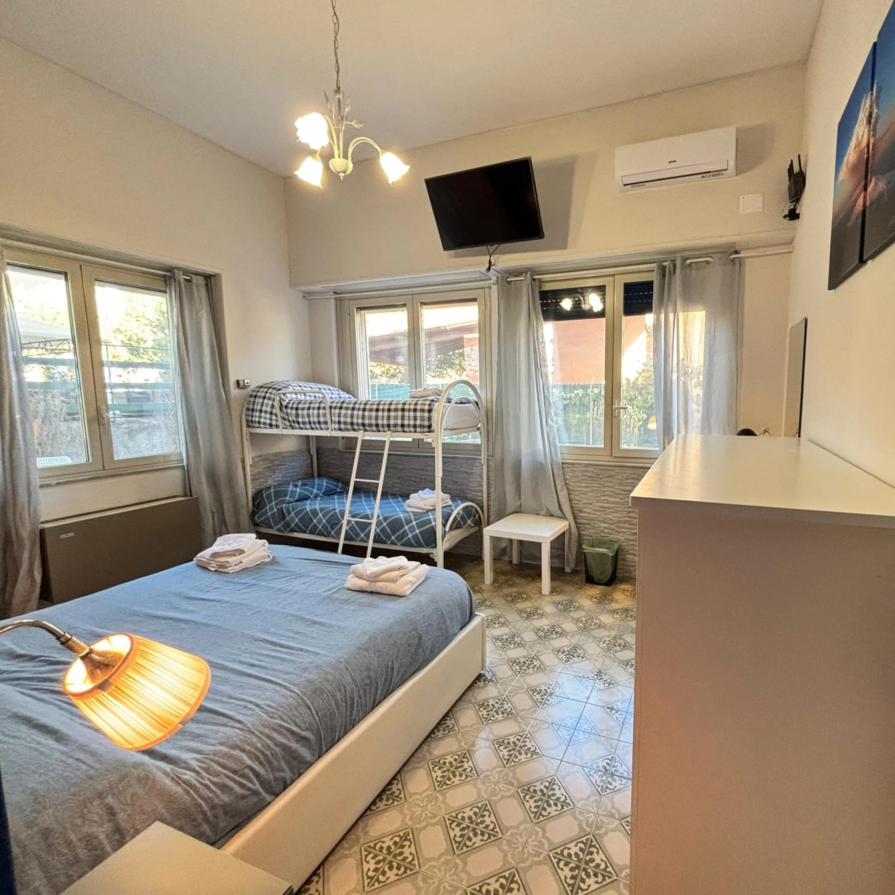 Bed in Althea Etna Garden