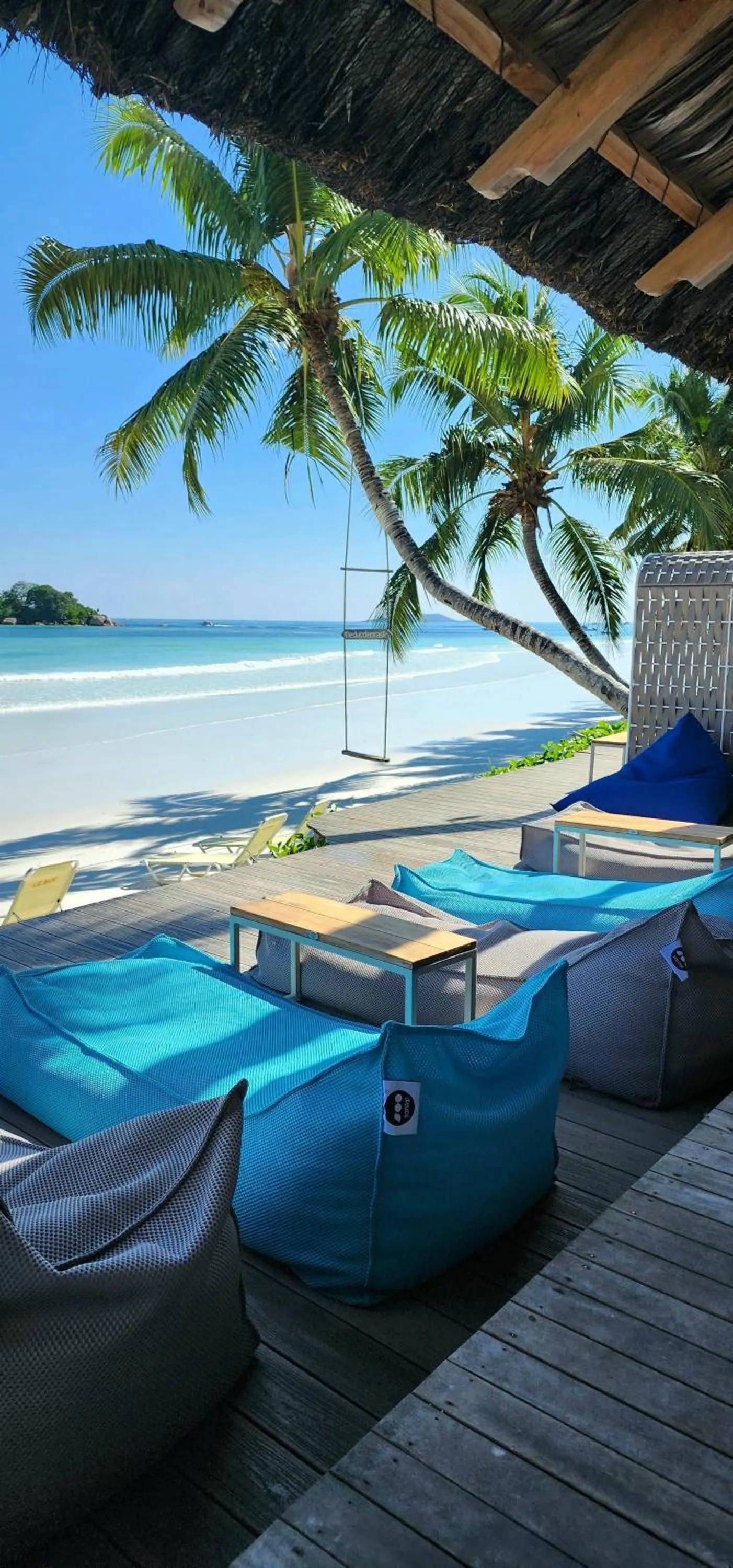 Seating area in Hotel Le Duc de Praslin