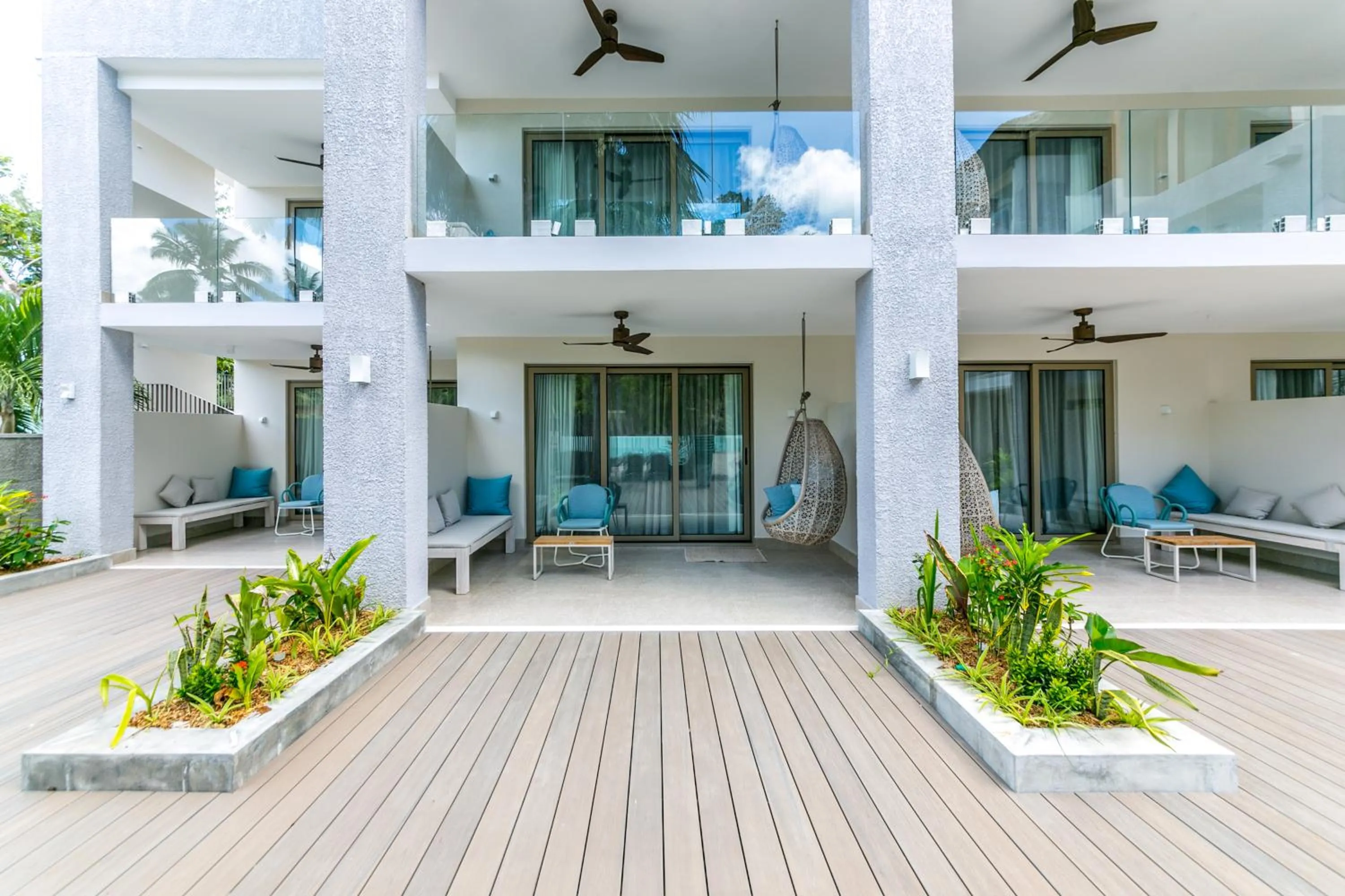 Patio in Hotel Le Duc de Praslin