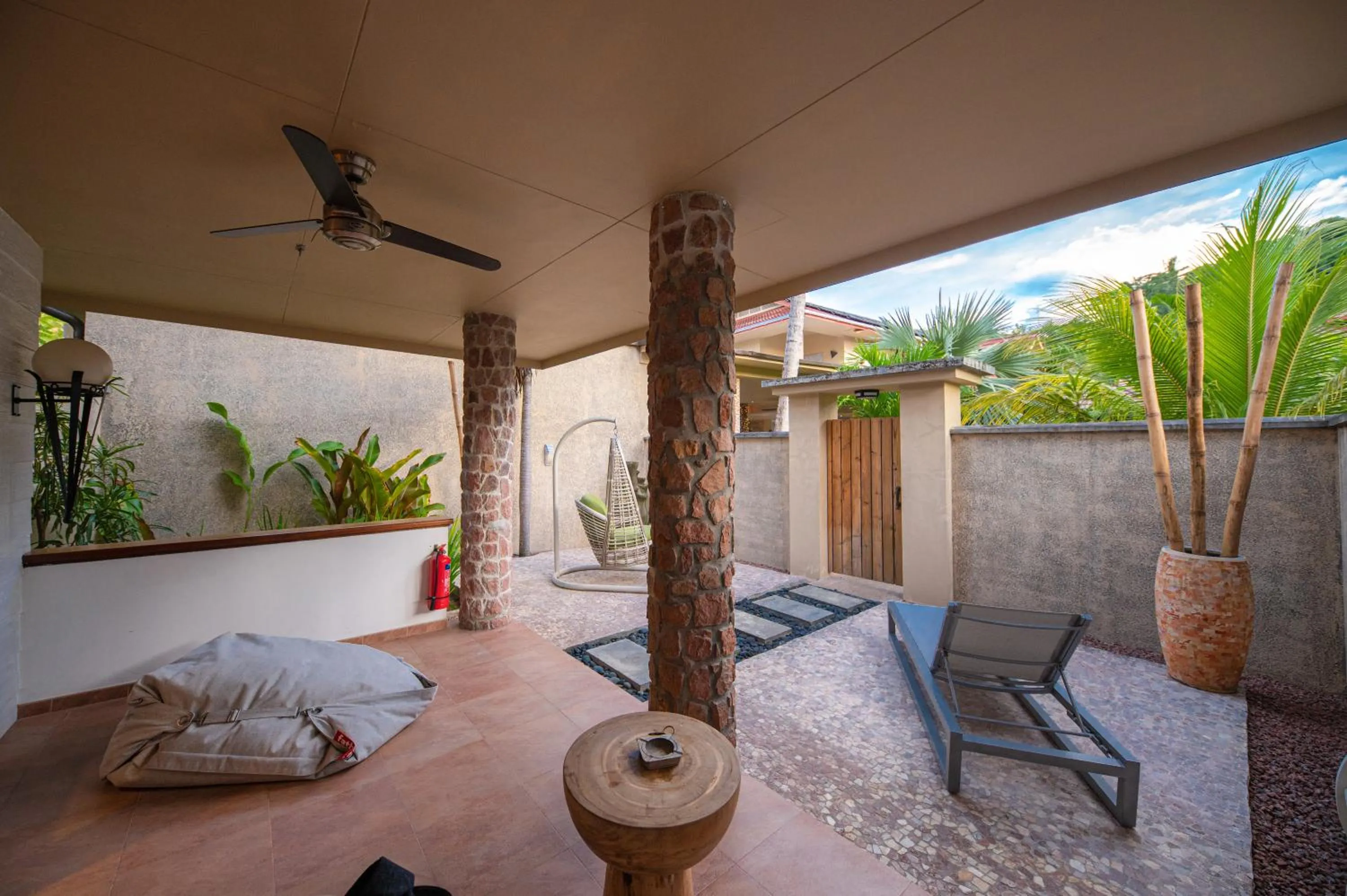 View (from property/room) in Hotel Le Duc de Praslin