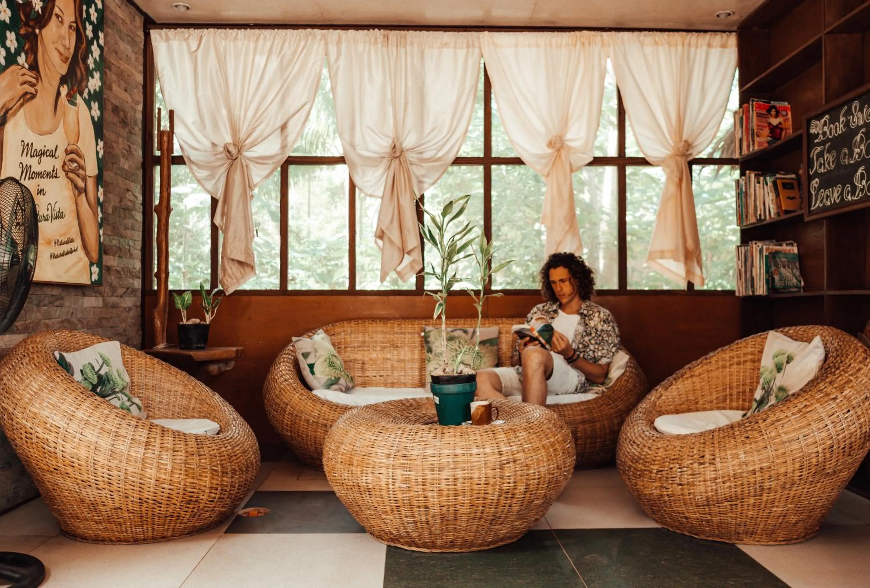 People in Natura Vista