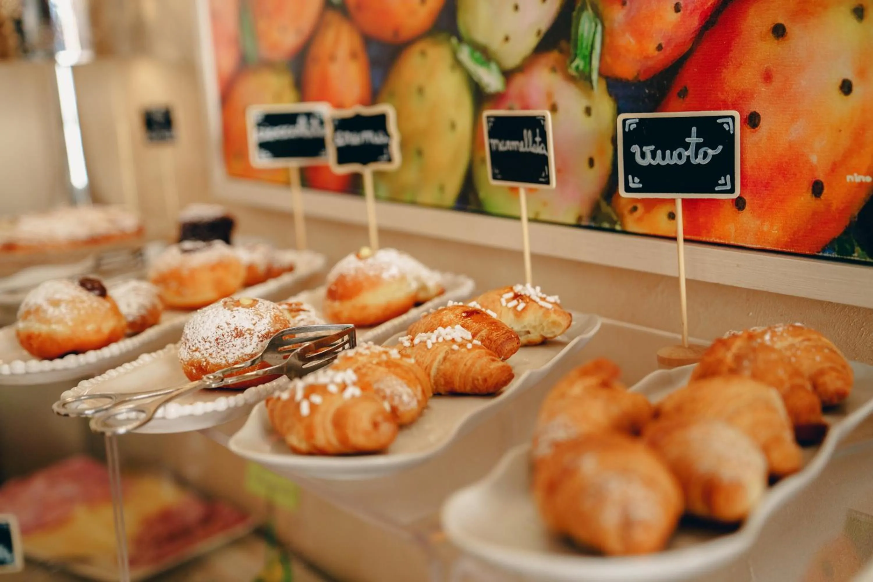 Breakfast in Hotel Piccolo Mondo