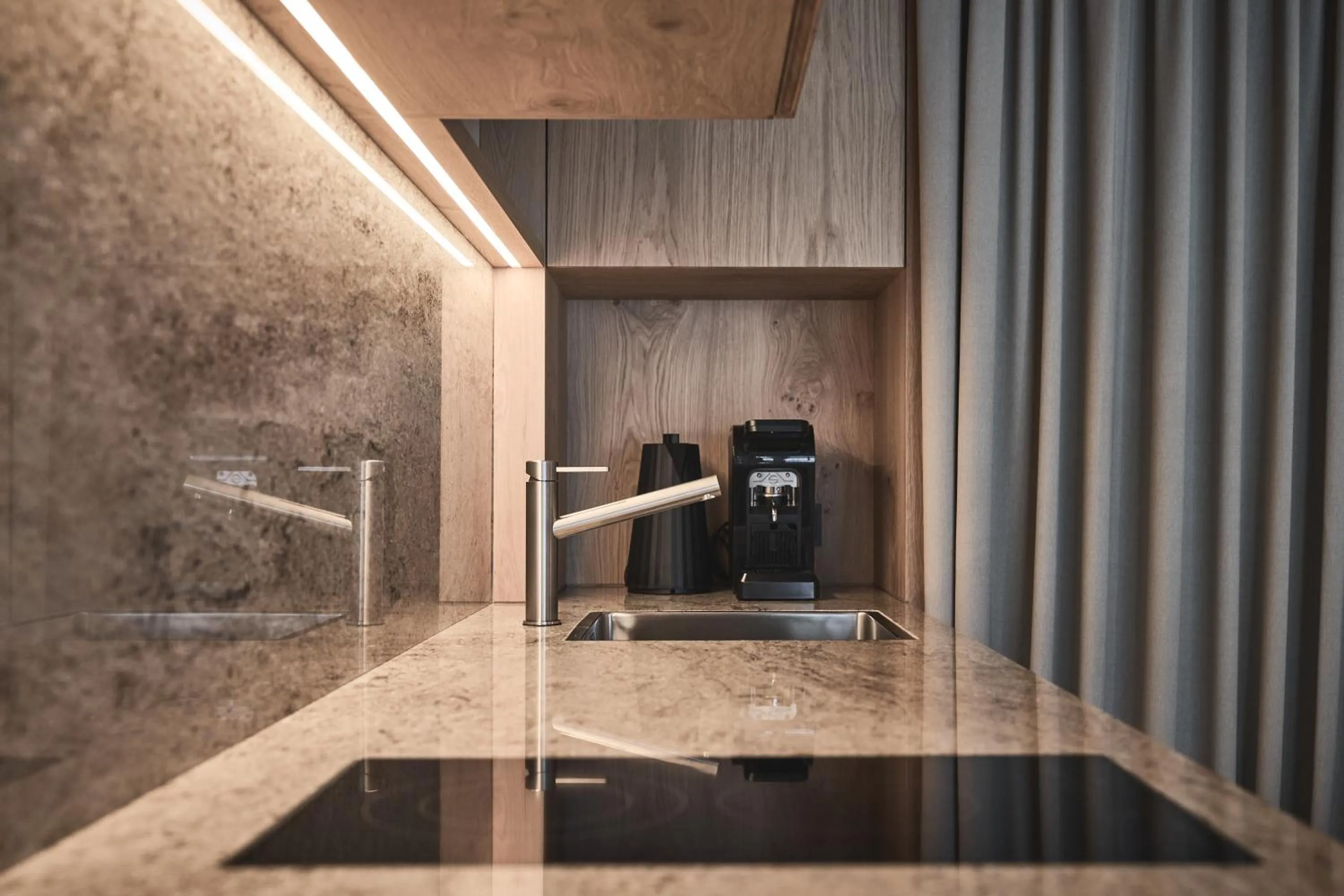 Coffee/tea facilities in AMA Stay