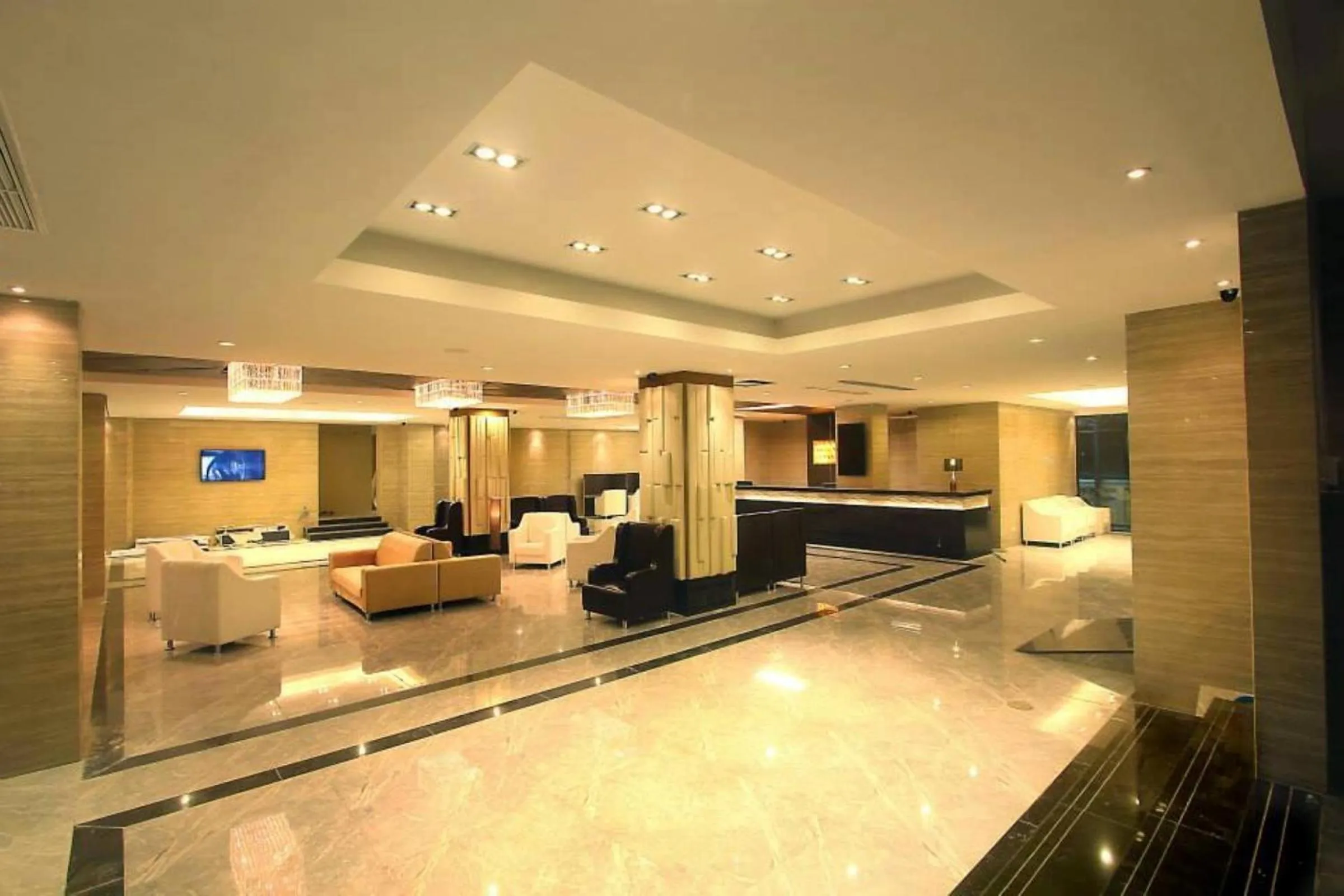 Lobby or reception in Avana Laem Chabang Boutique Hotel