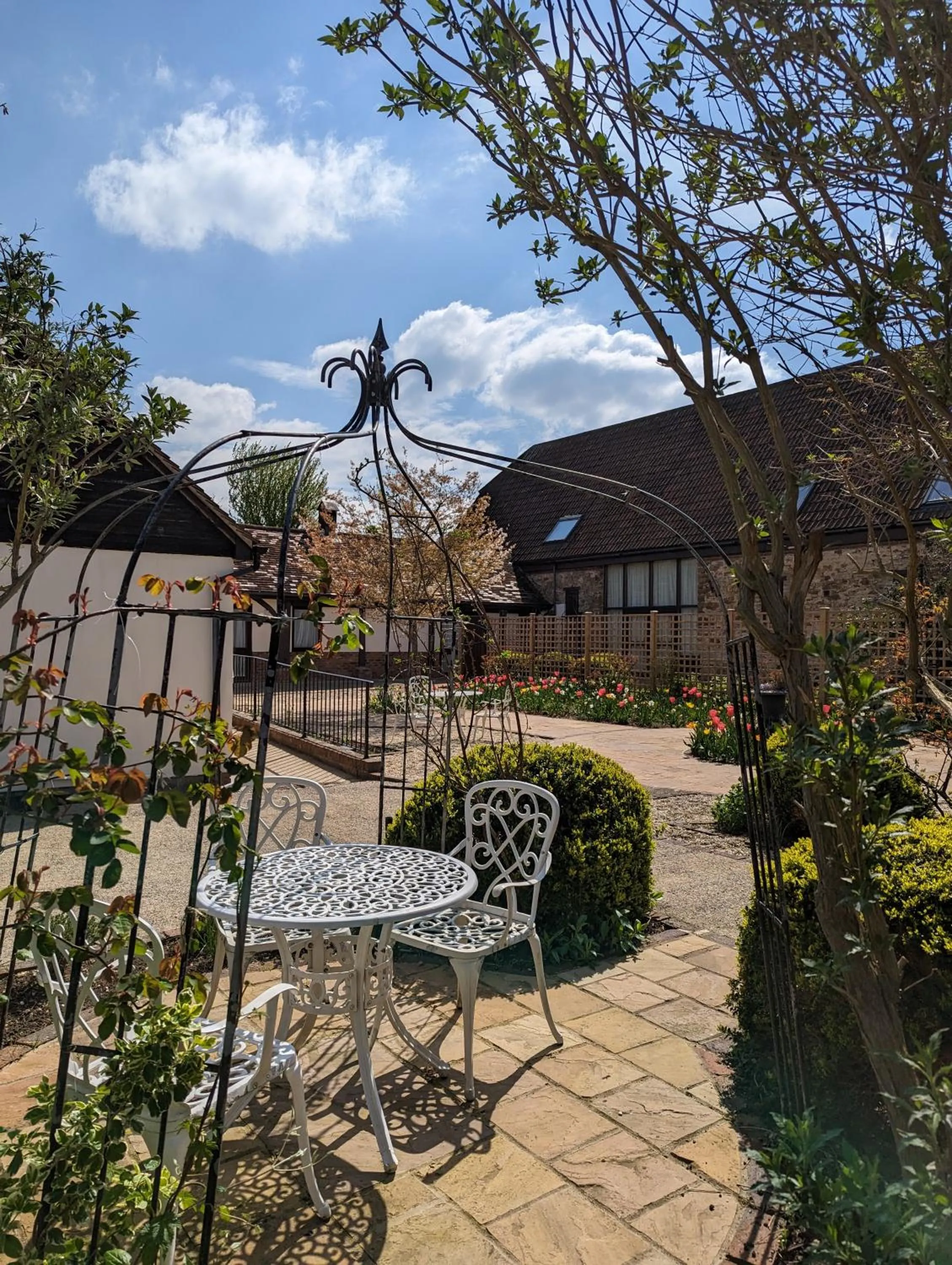 Garden in Kingfisher Barn