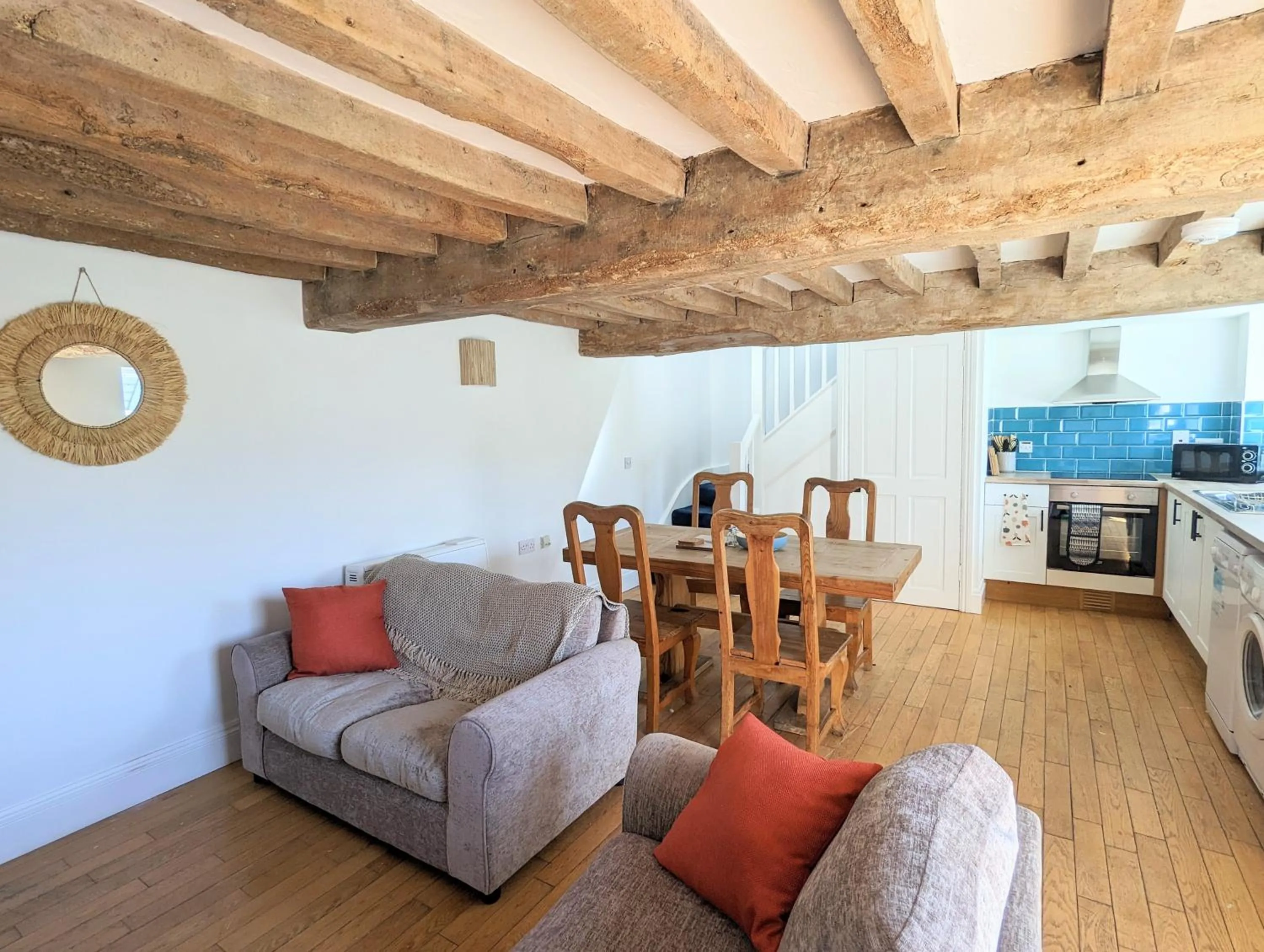 Kitchen or kitchenette in Kingfisher Barn