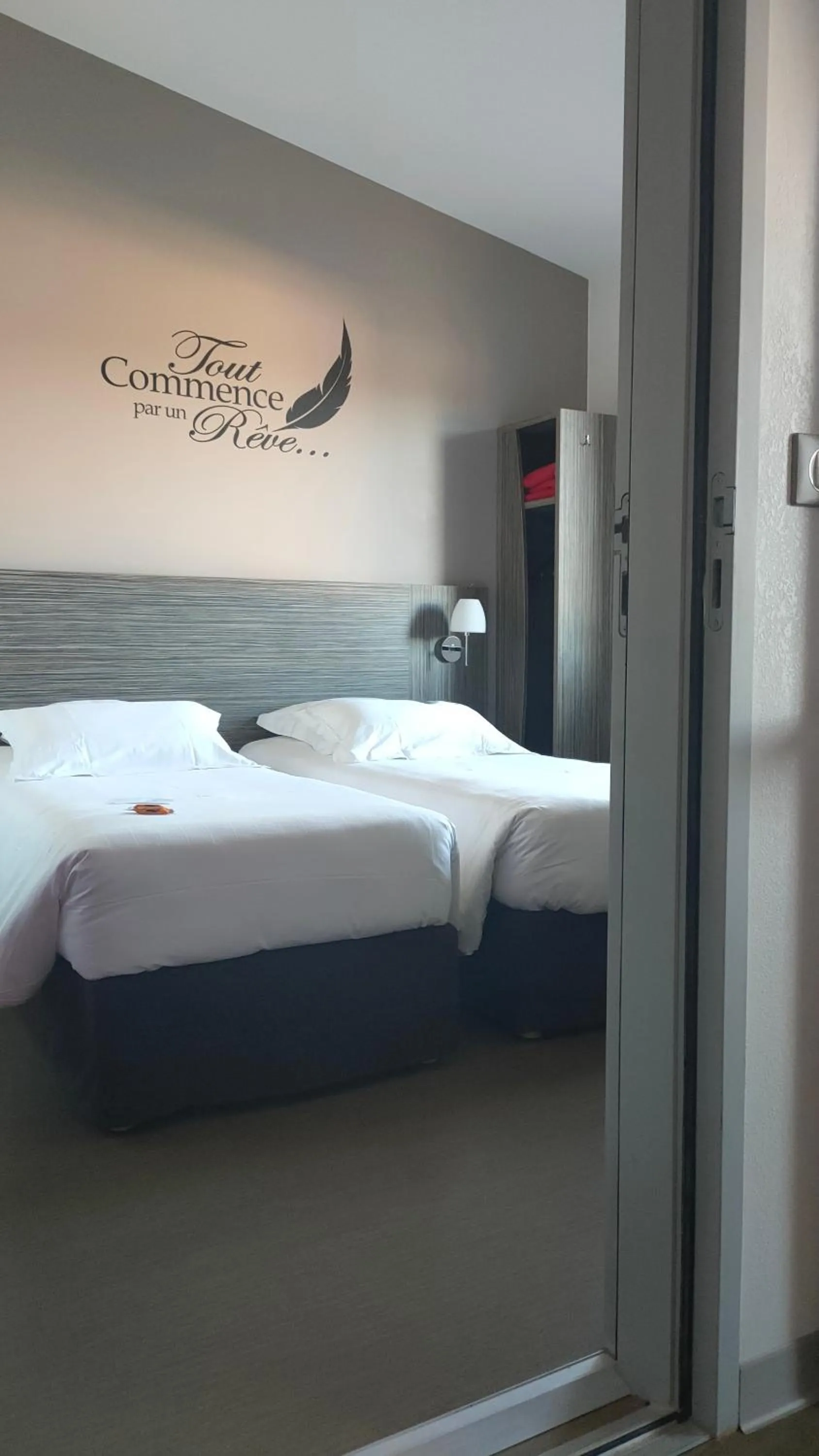 Photo of the whole room, Bed in Kyriad Saint Chély d'Apcher - Aire de la Lozère