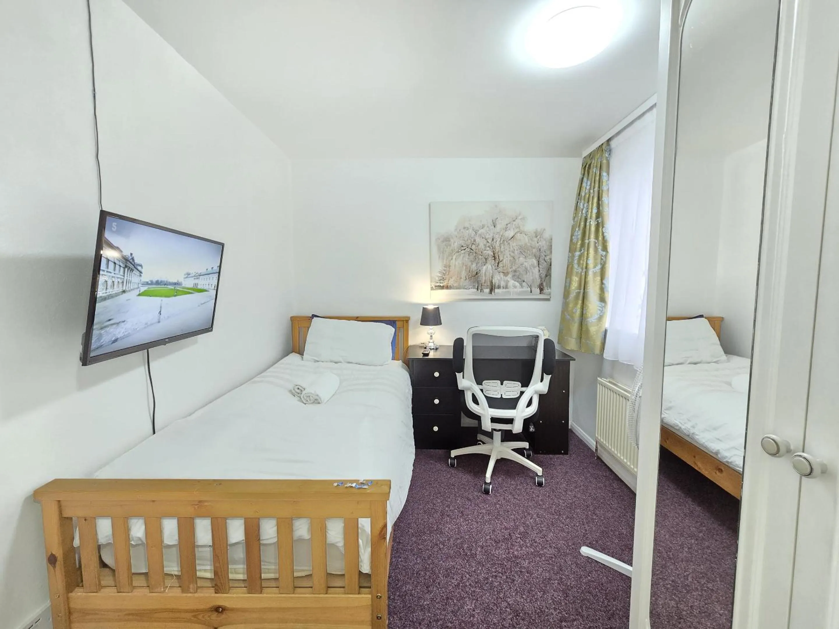 Bedroom, Bed in London Marylebone Grendon rooms