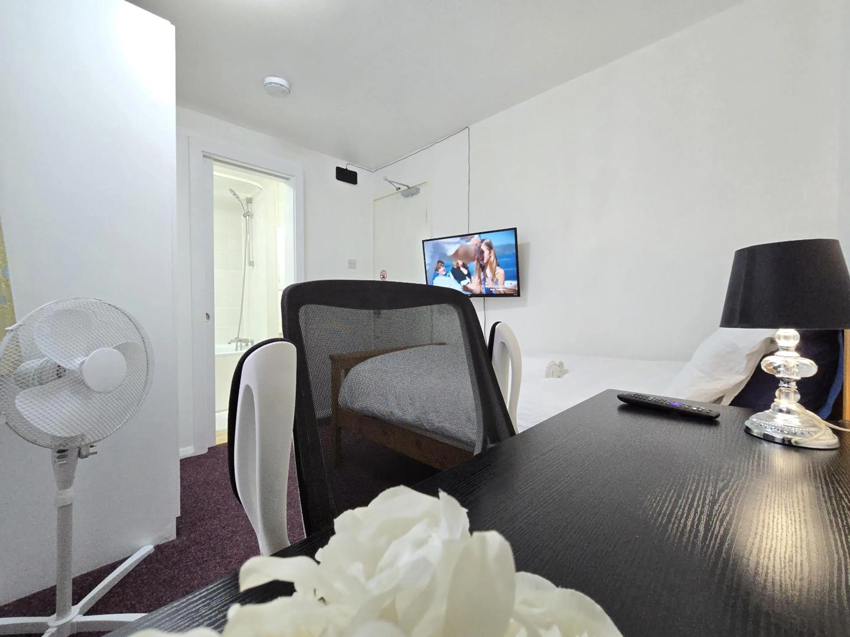 Bedroom in London Marylebone Grendon rooms