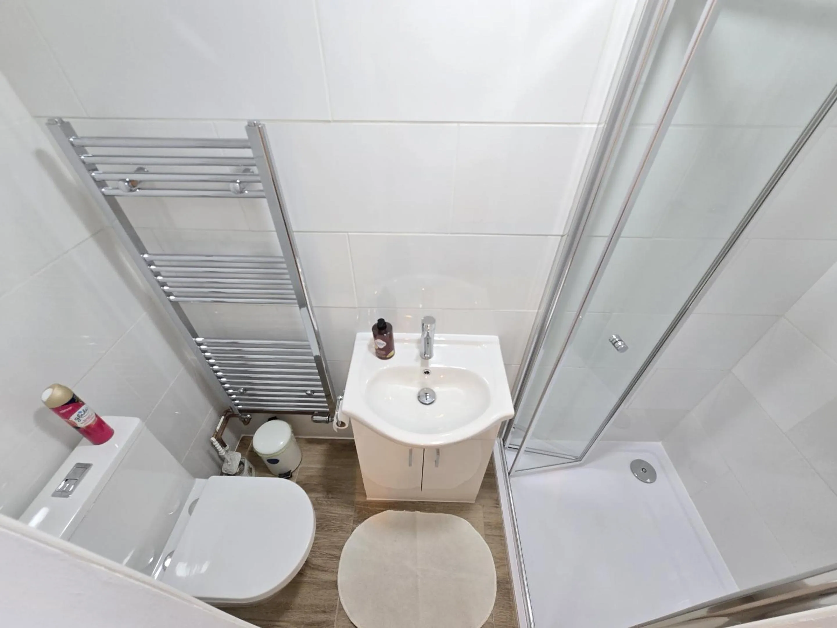 Bathroom in London Marylebone Grendon rooms