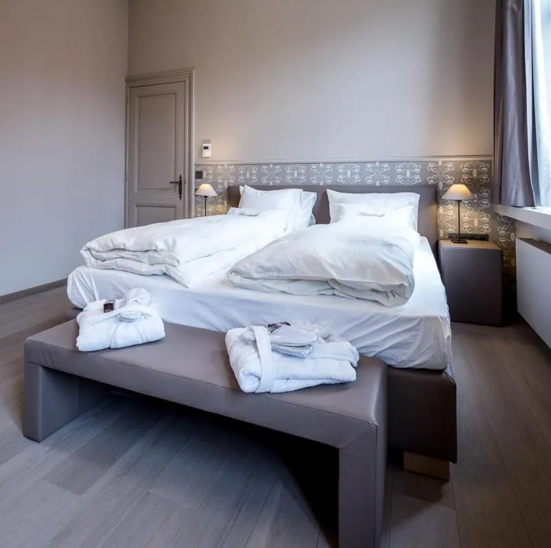 Decorative detail, Bed in B&B Blomdaele