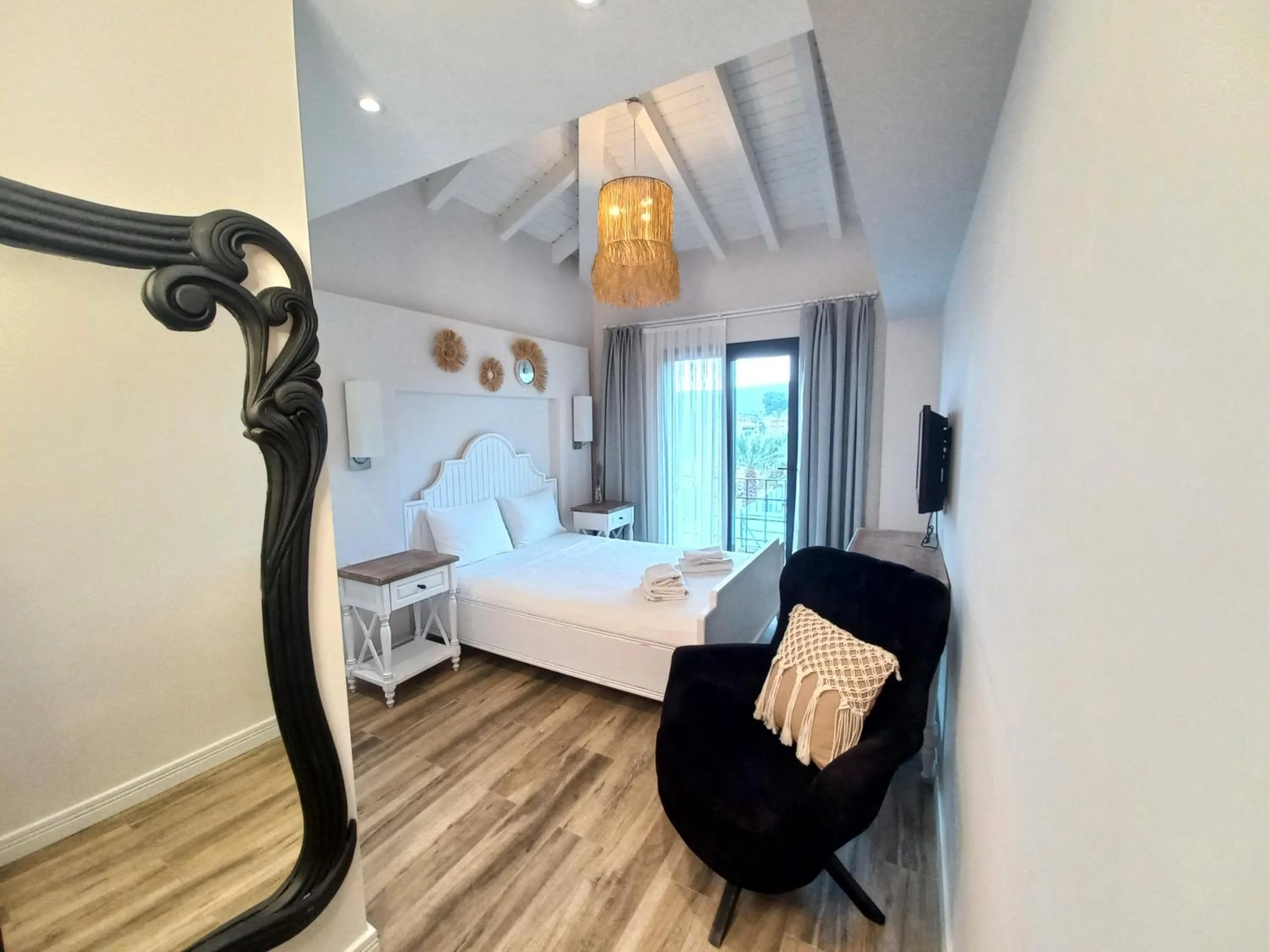 Bed in Chloe hotel Alacati