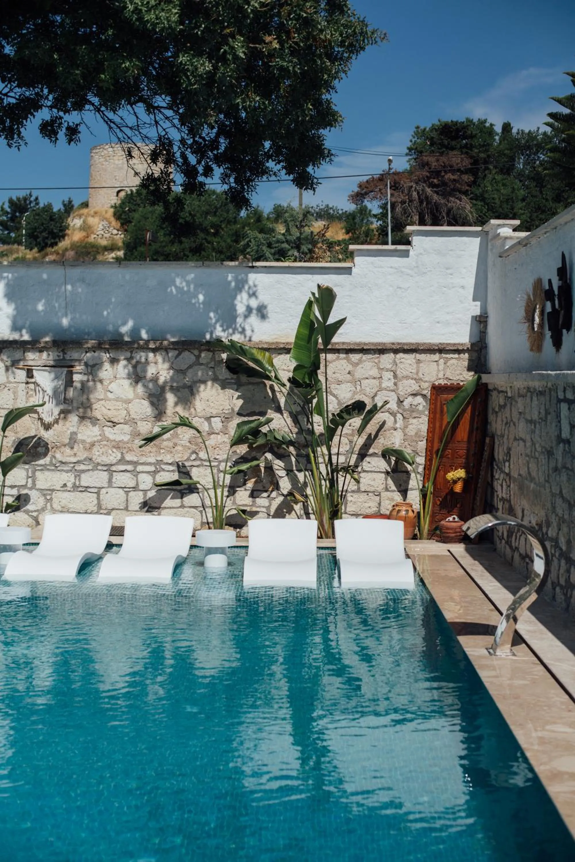 Swimming pool in Chloe hotel Alacati