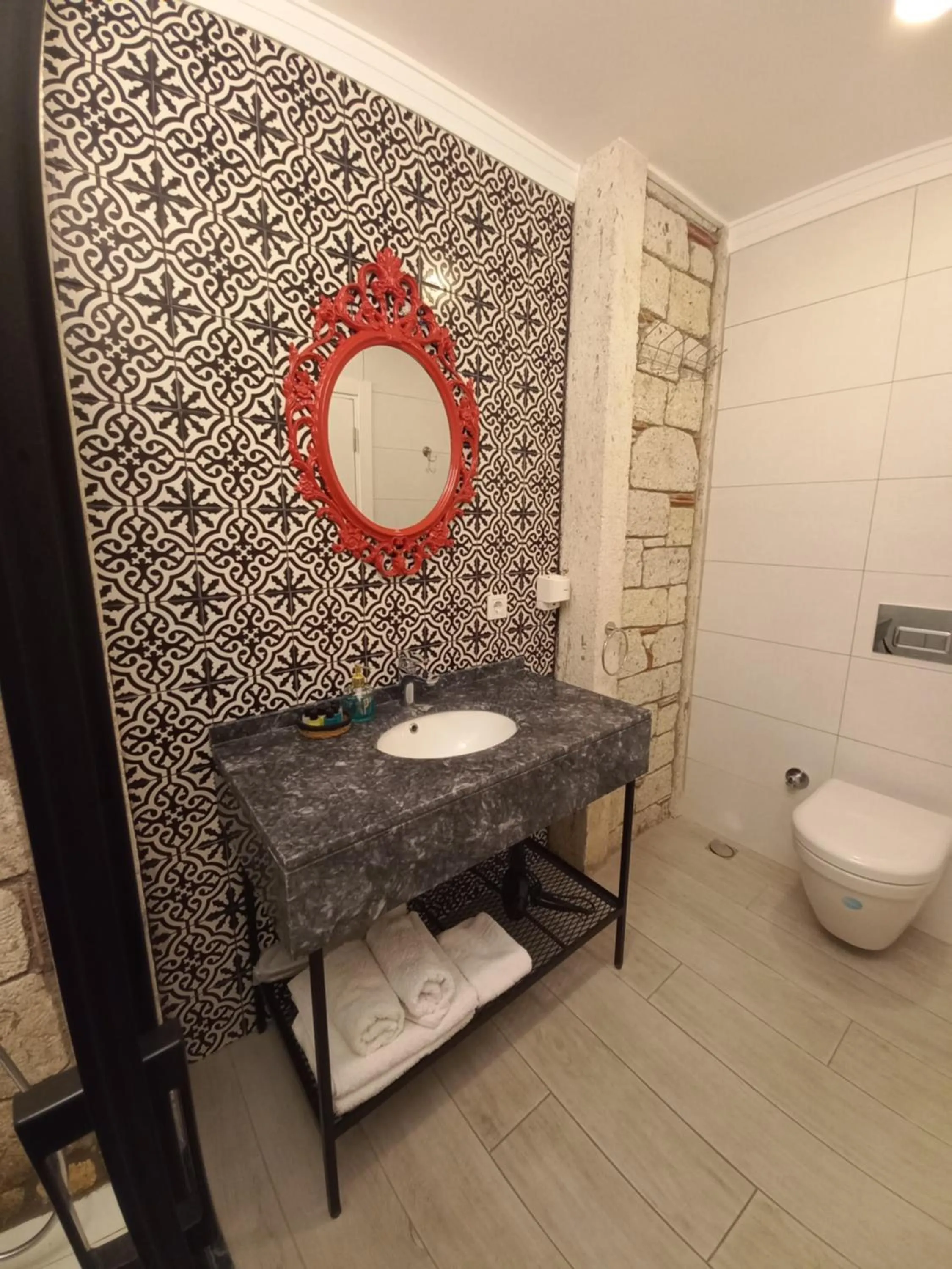 Shower in Chloe hotel Alacati