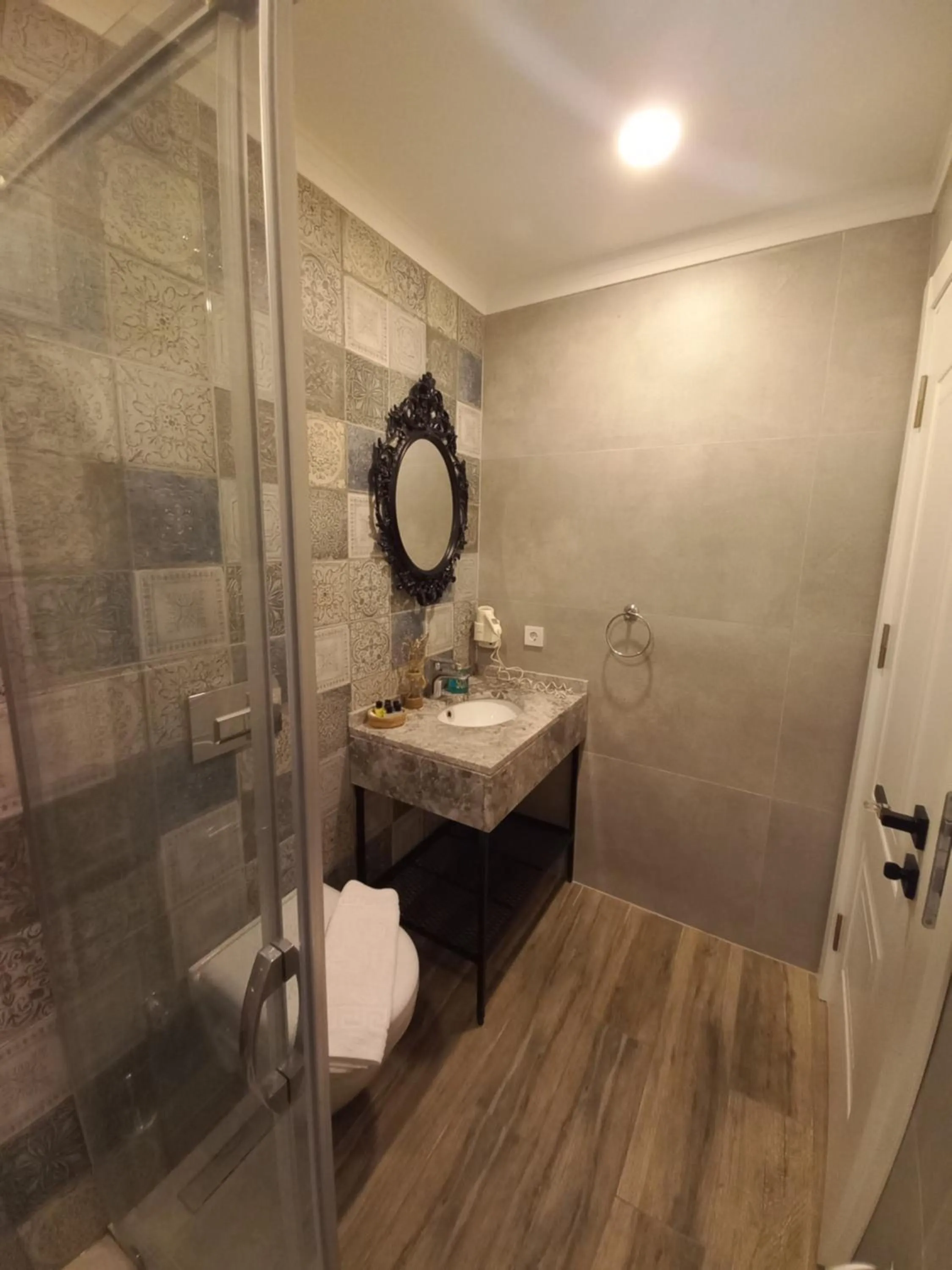 Shower in Chloe hotel Alacati