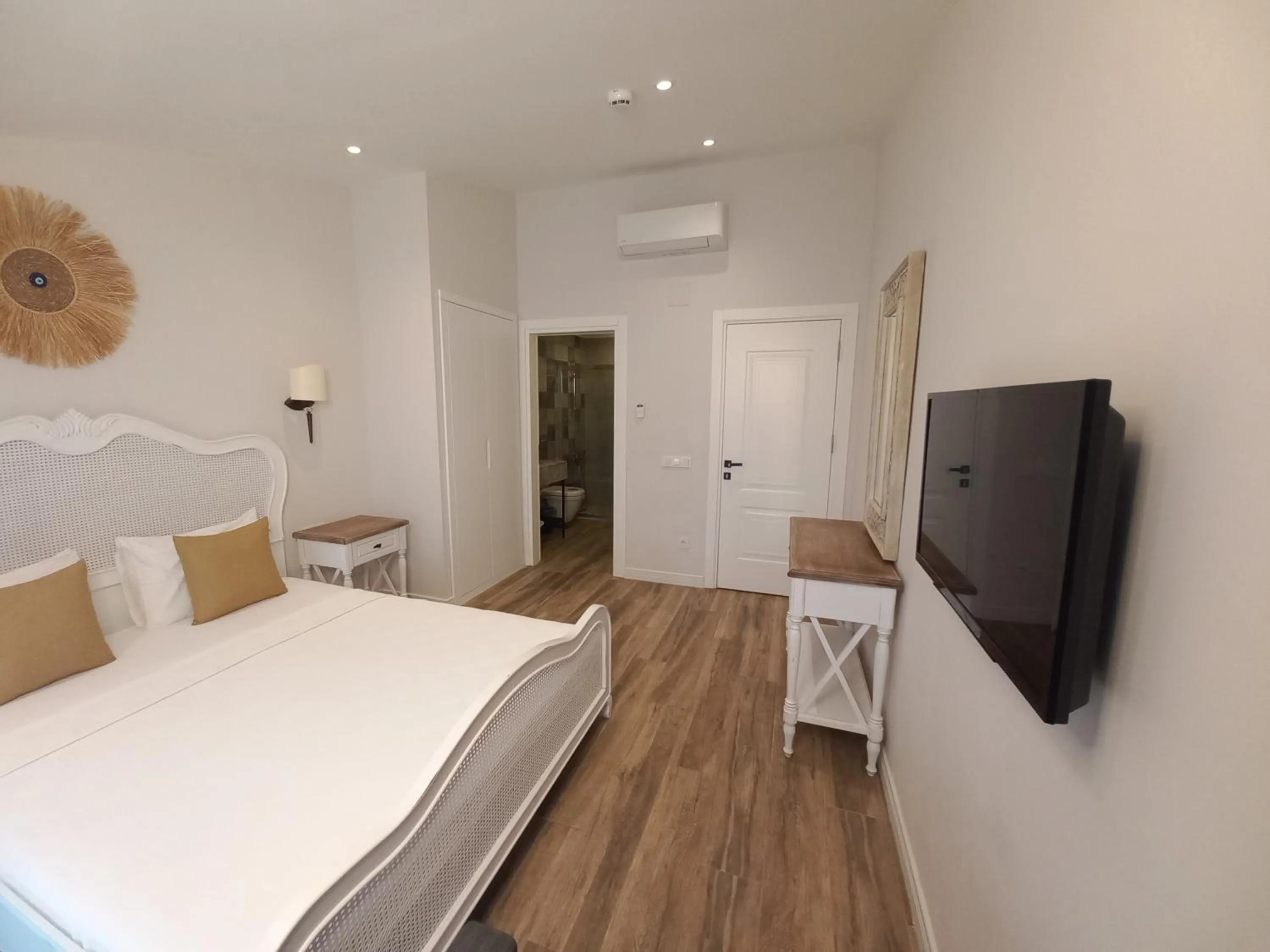 Bed in Chloe hotel Alacati