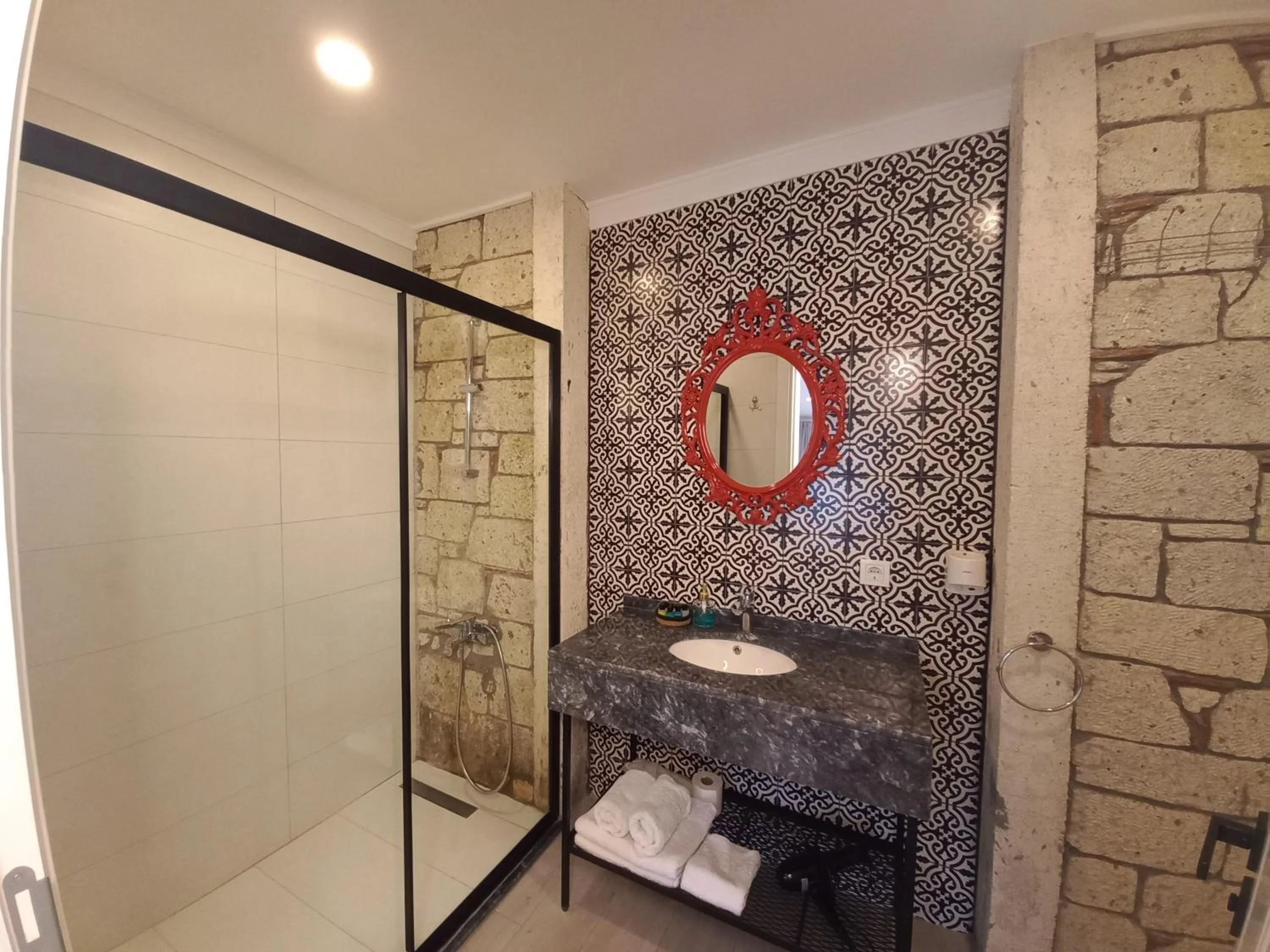 Shower in Chloe hotel Alacati