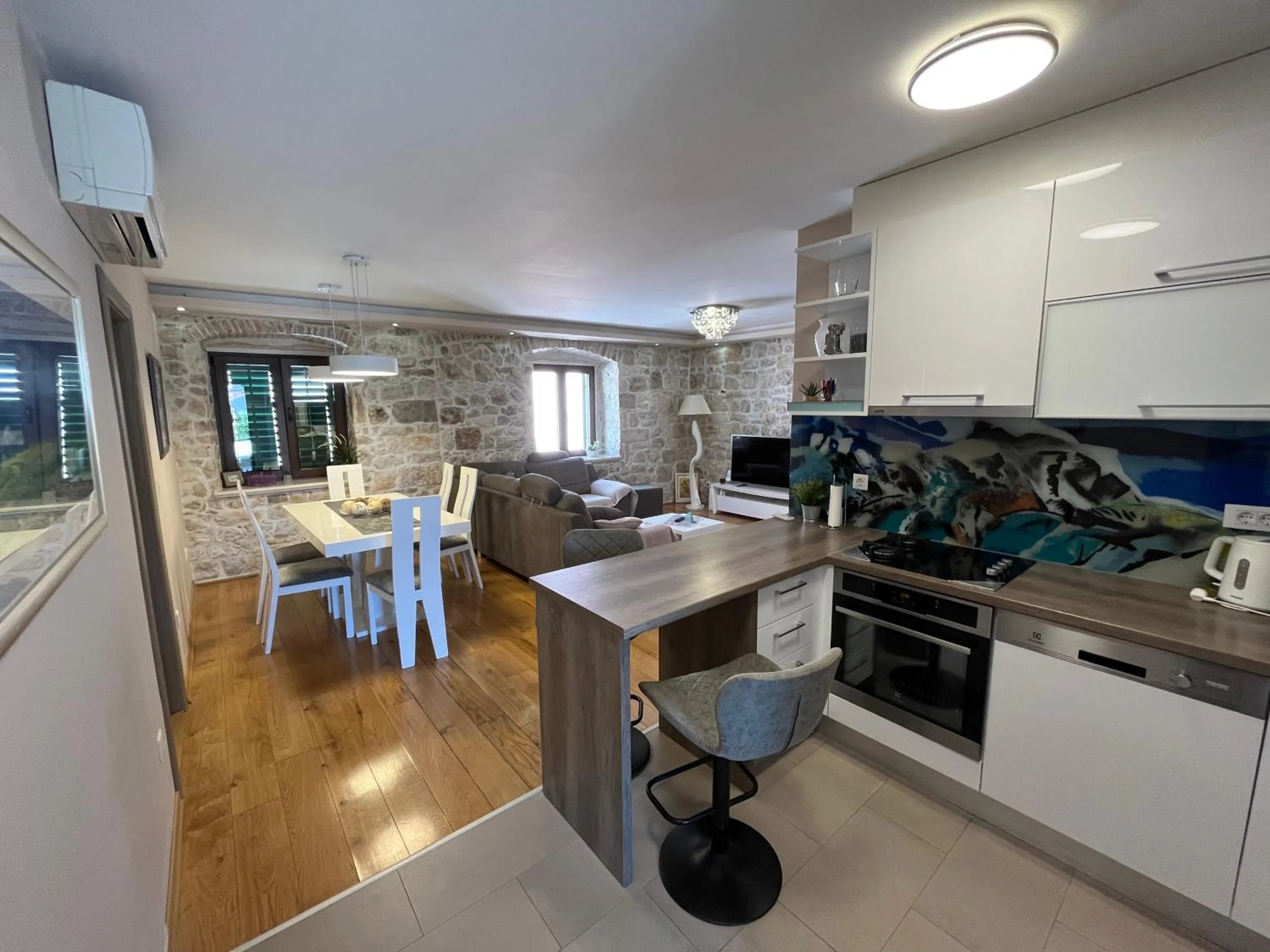 Apartment Old Town Ivo