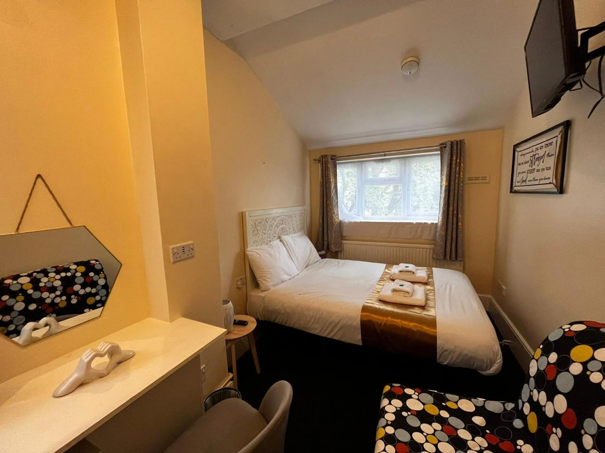 Bed in United Lodge Hotel