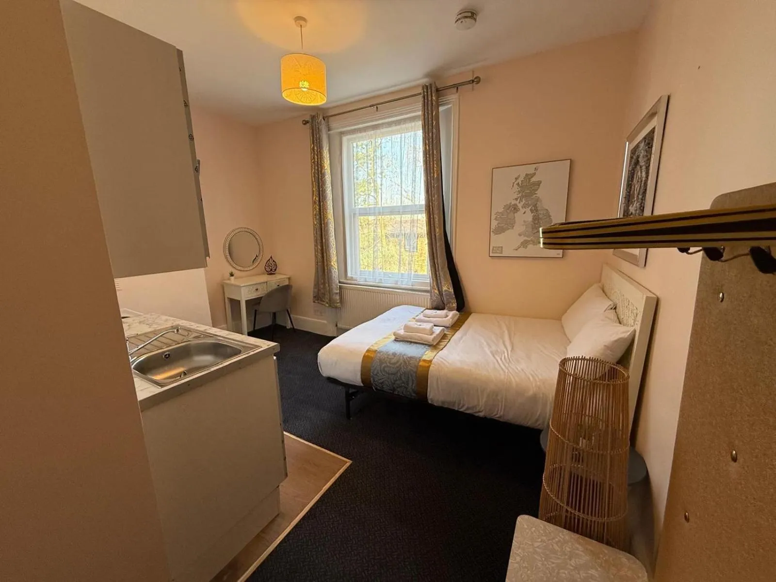 Photo of the whole room, Bed in United Lodge Hotel