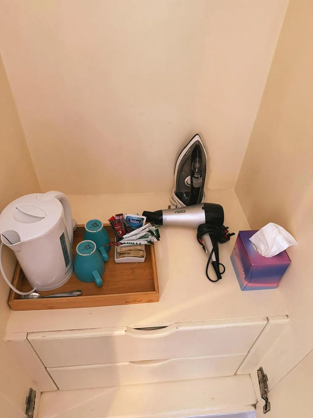 furniture in United Lodge Hotel