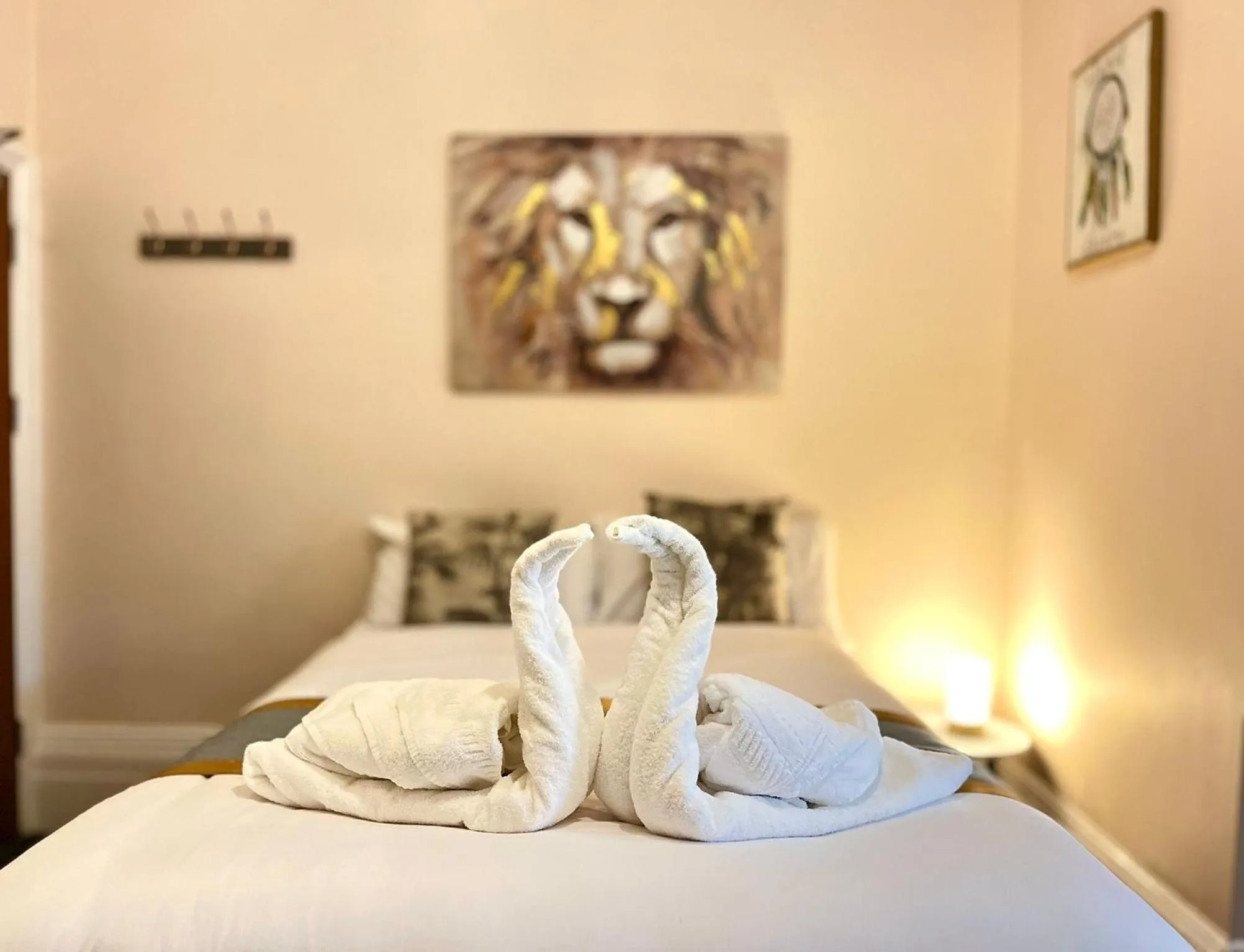 Bed in United Lodge Hotel