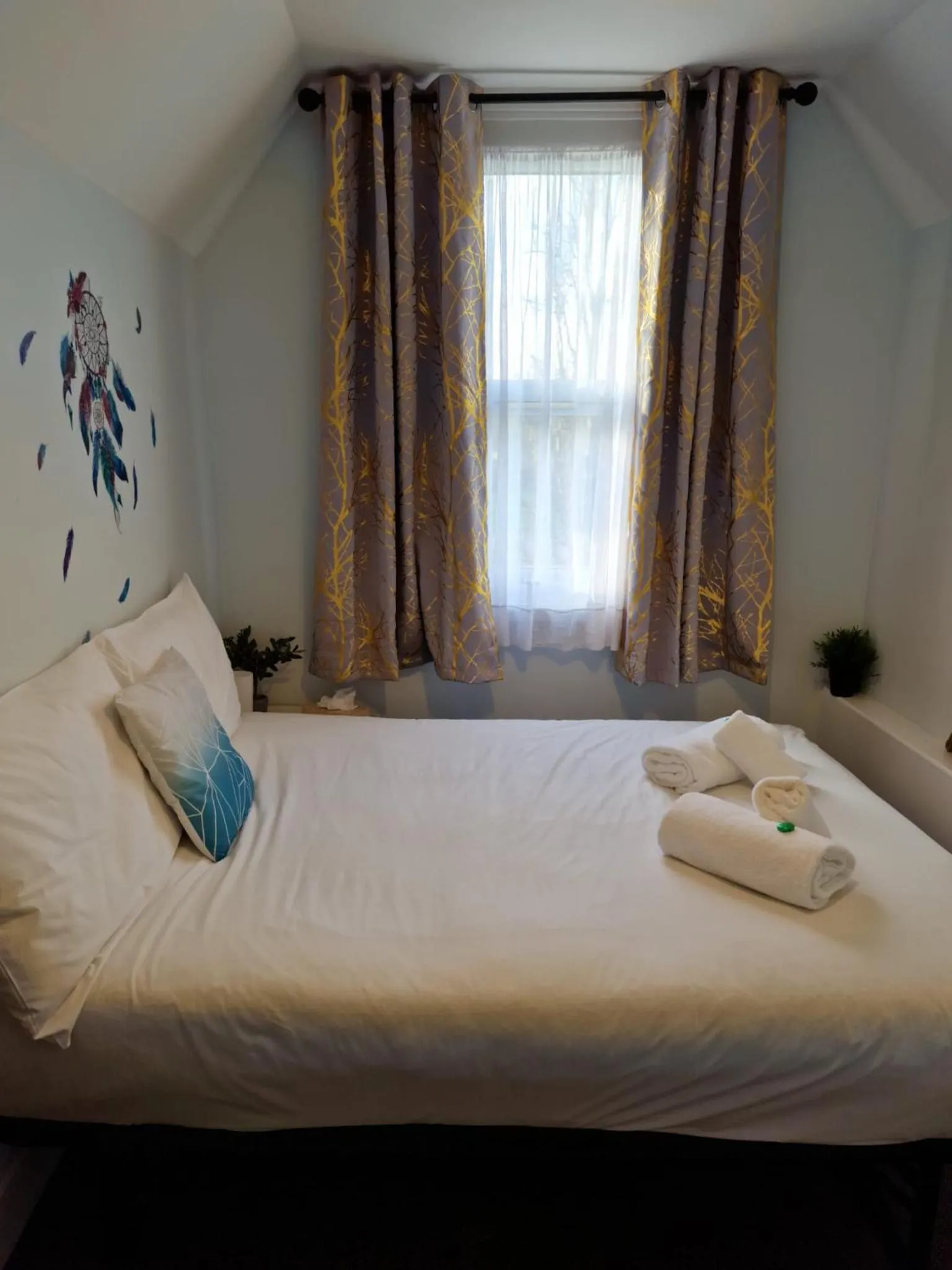 Photo of the whole room, Bed in United Lodge Hotel