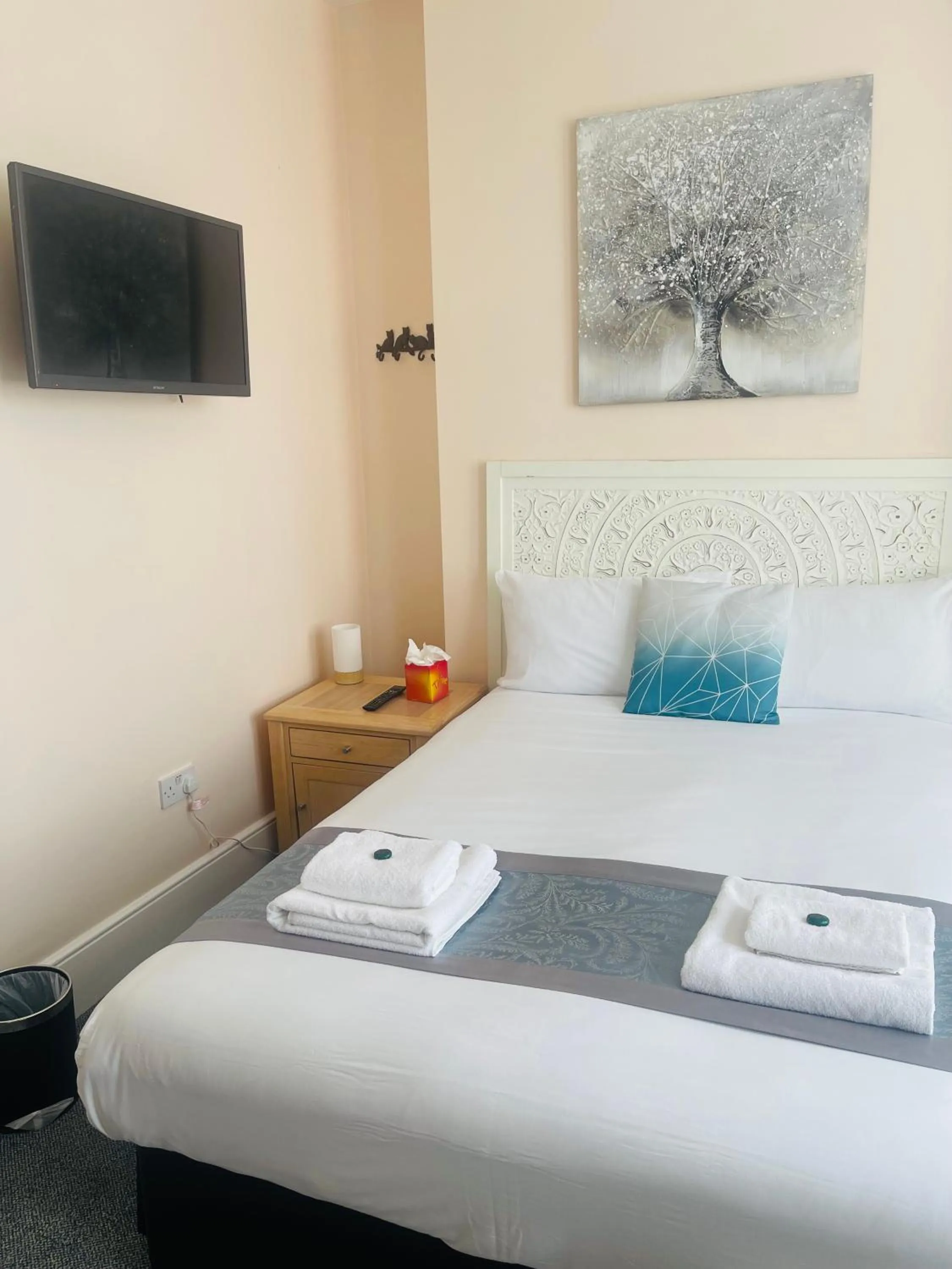 Bed in United Lodge Hotel