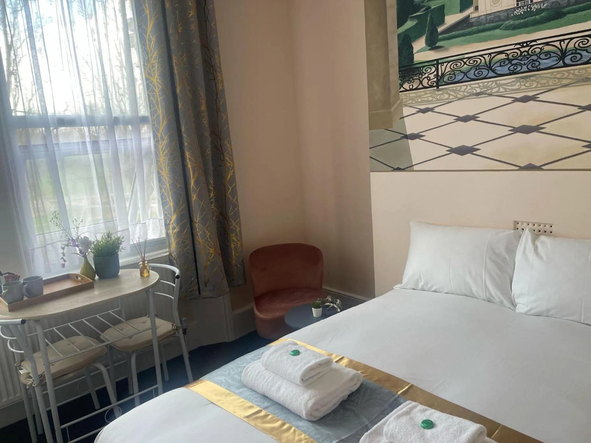 Bed in United Lodge Hotel