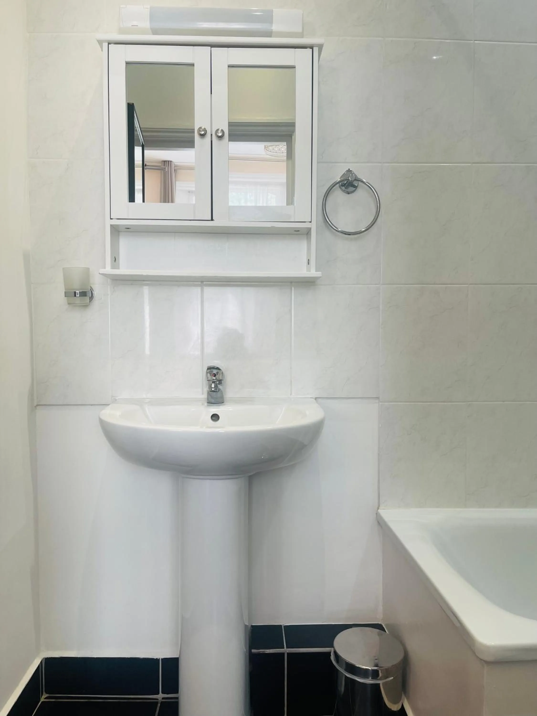 Bathroom in United Lodge Hotel