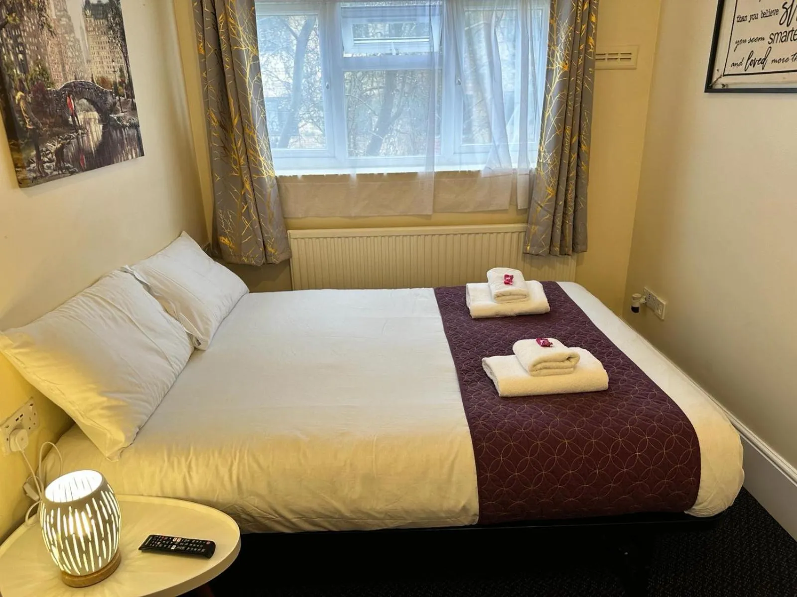 Bed in United Lodge Hotel