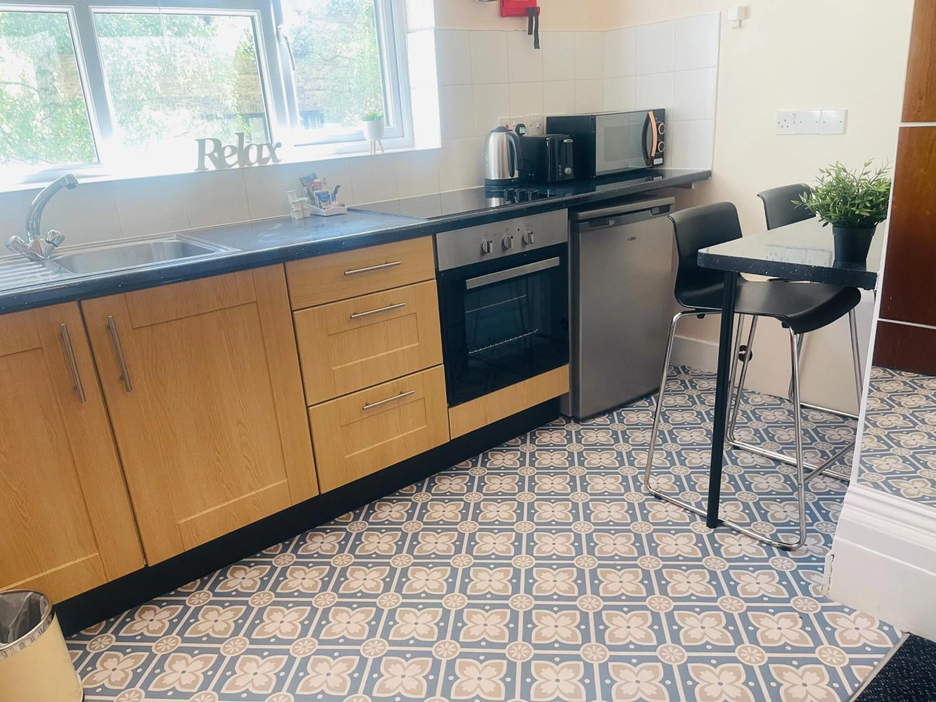 kitchen in United Lodge Hotel