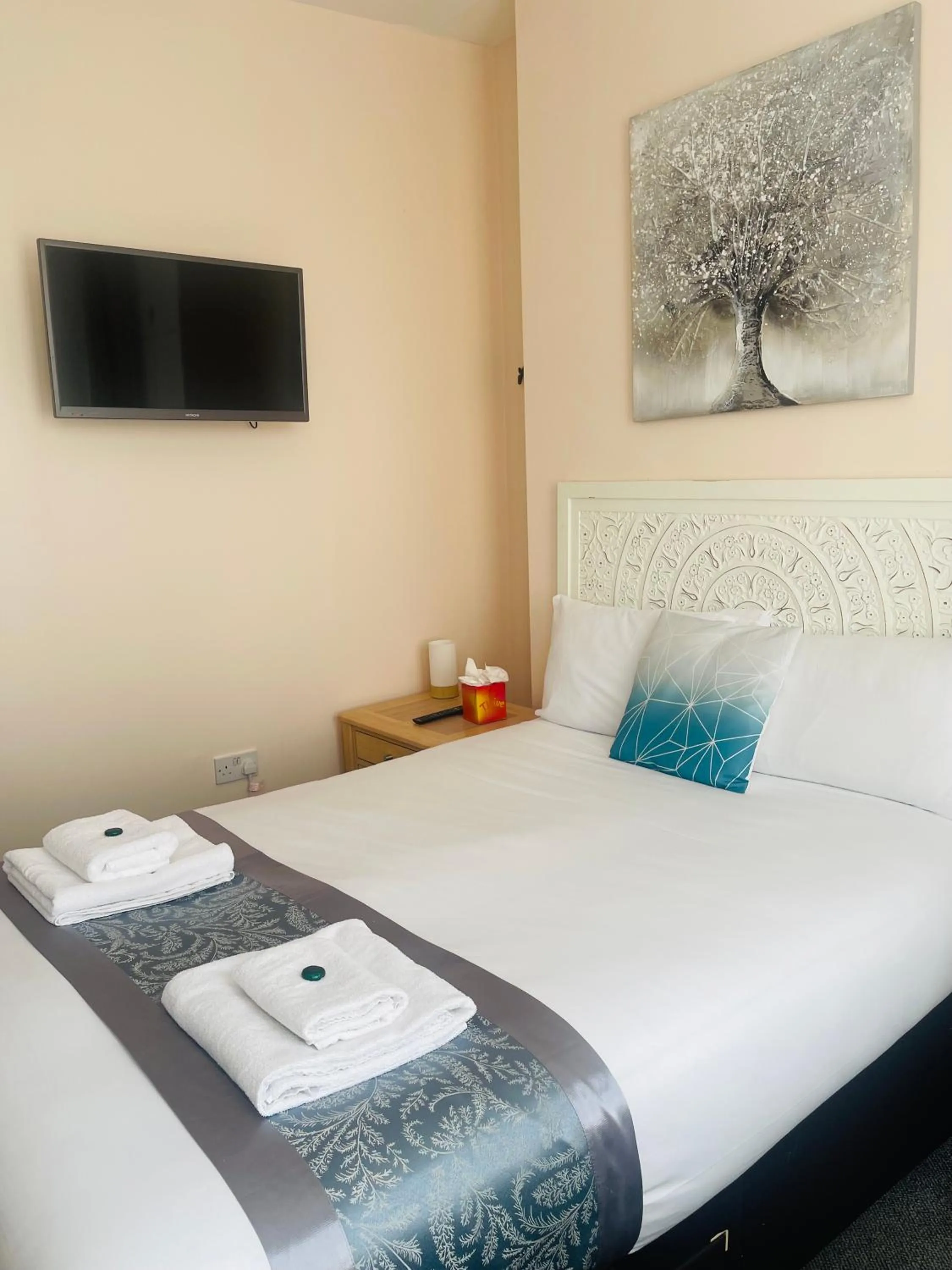 Bed in United Lodge Hotel