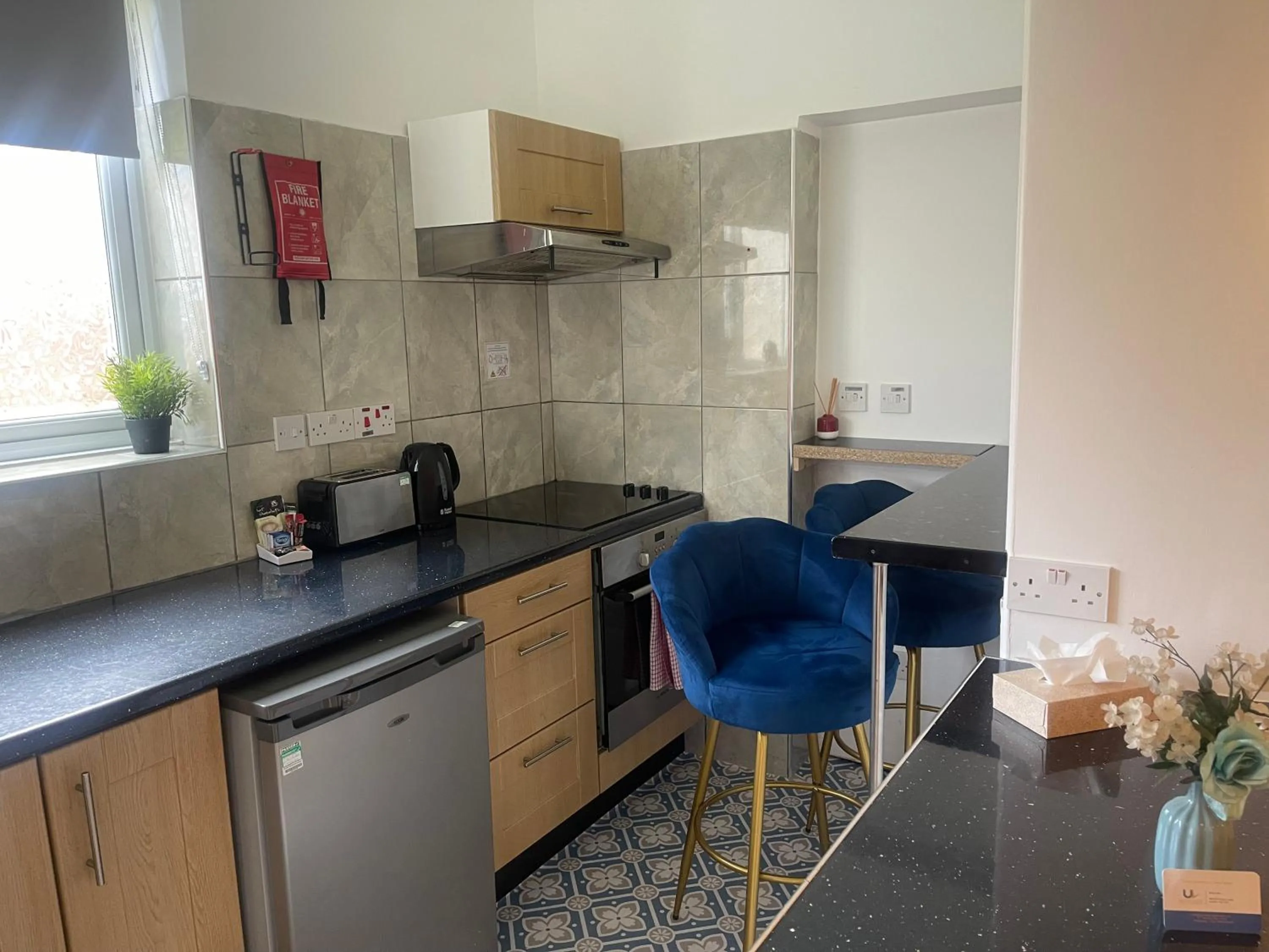 Kitchen or kitchenette in United Lodge Hotel