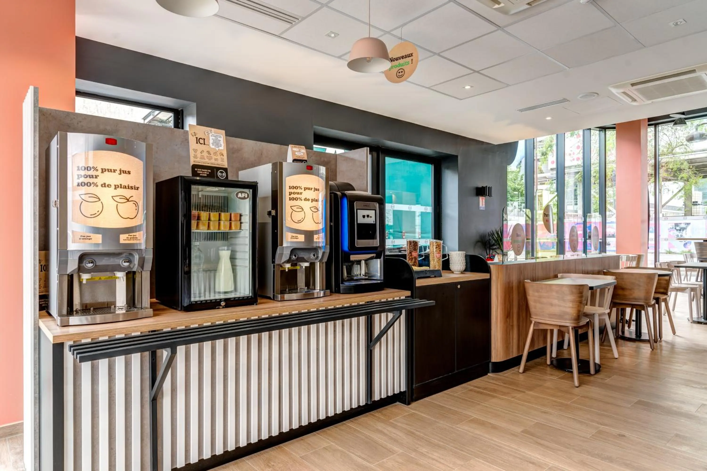 Buffet breakfast in B&B HOTEL Paris Ivry Quai de Seine