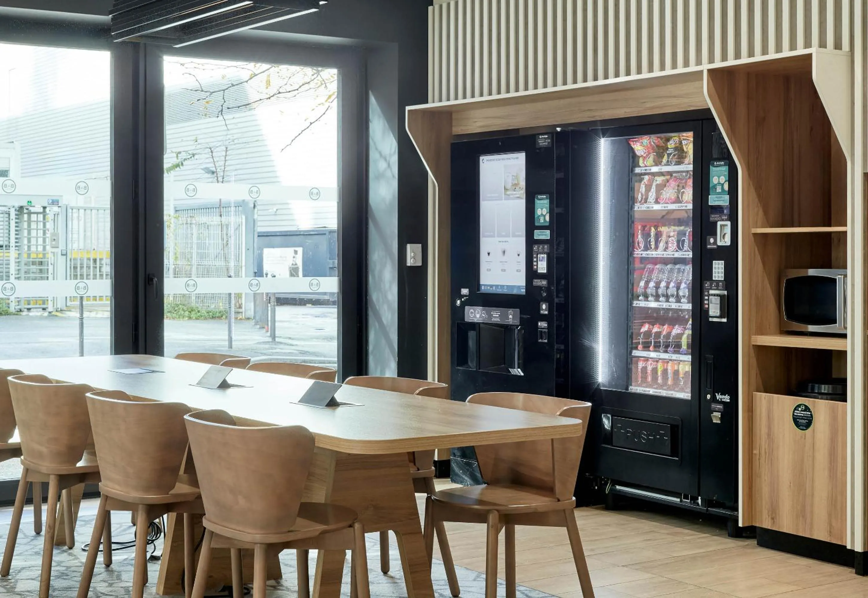 vending machine in B&B HOTEL Paris Ivry Quai de Seine