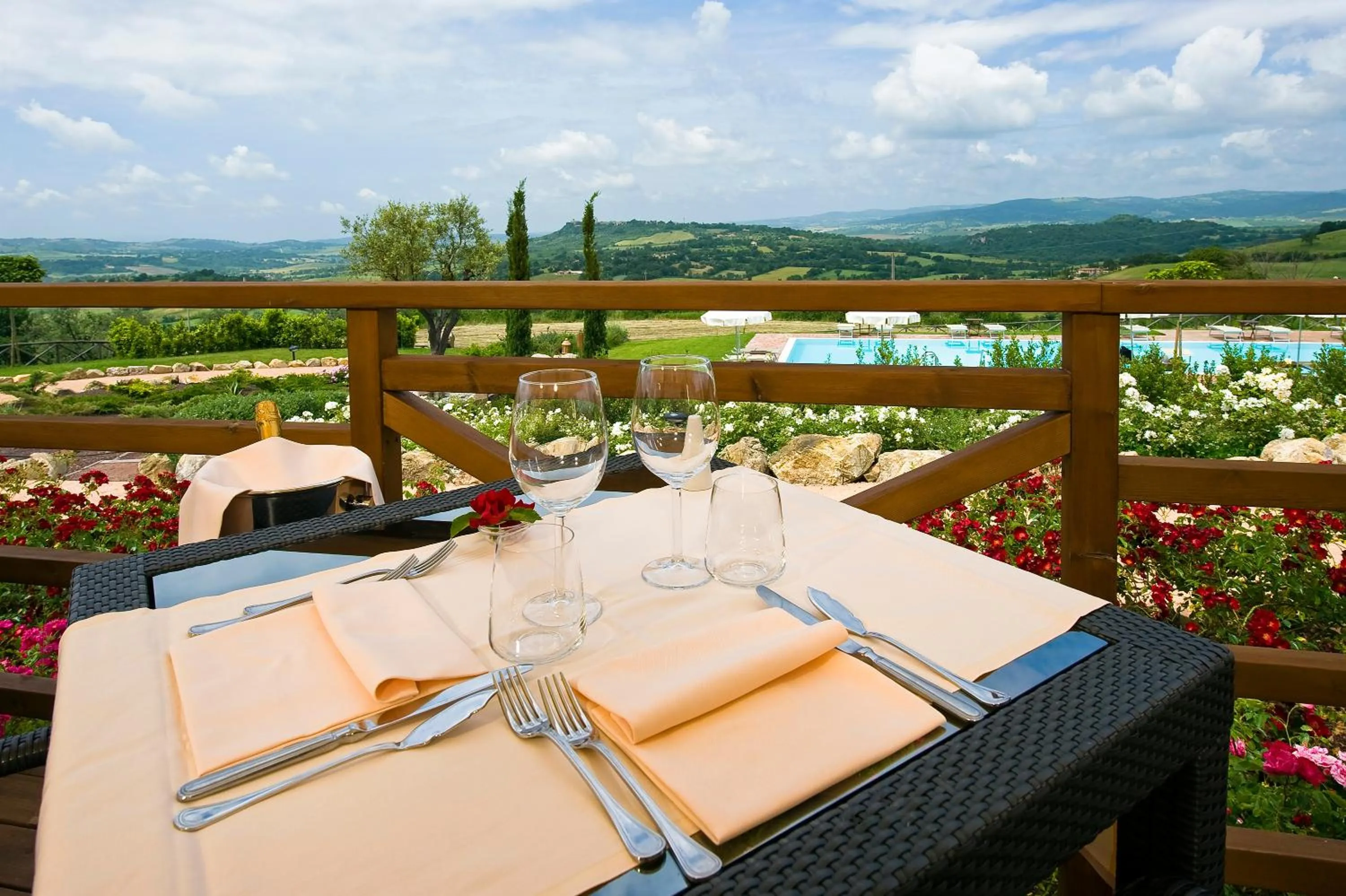 Restaurant/places to eat in Saturnia Tuscany Hotel